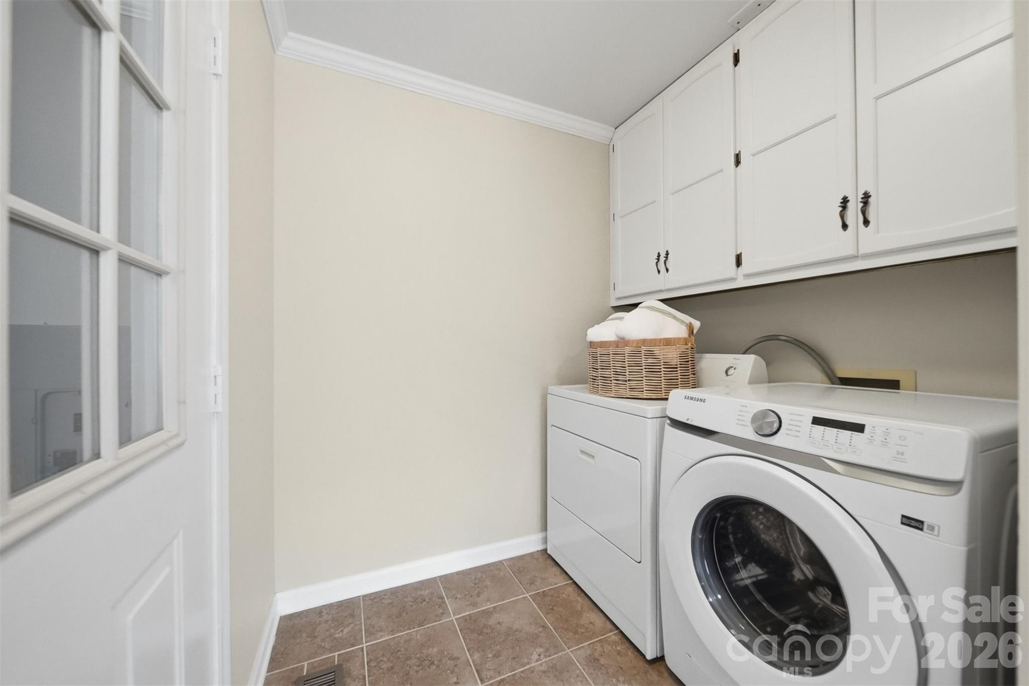 131 Fox Runn Drive Property Photo 21