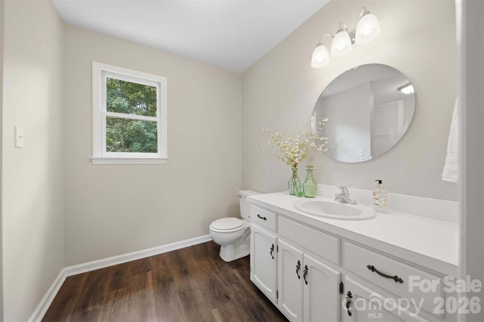 131 Fox Runn Drive Property Photo 29