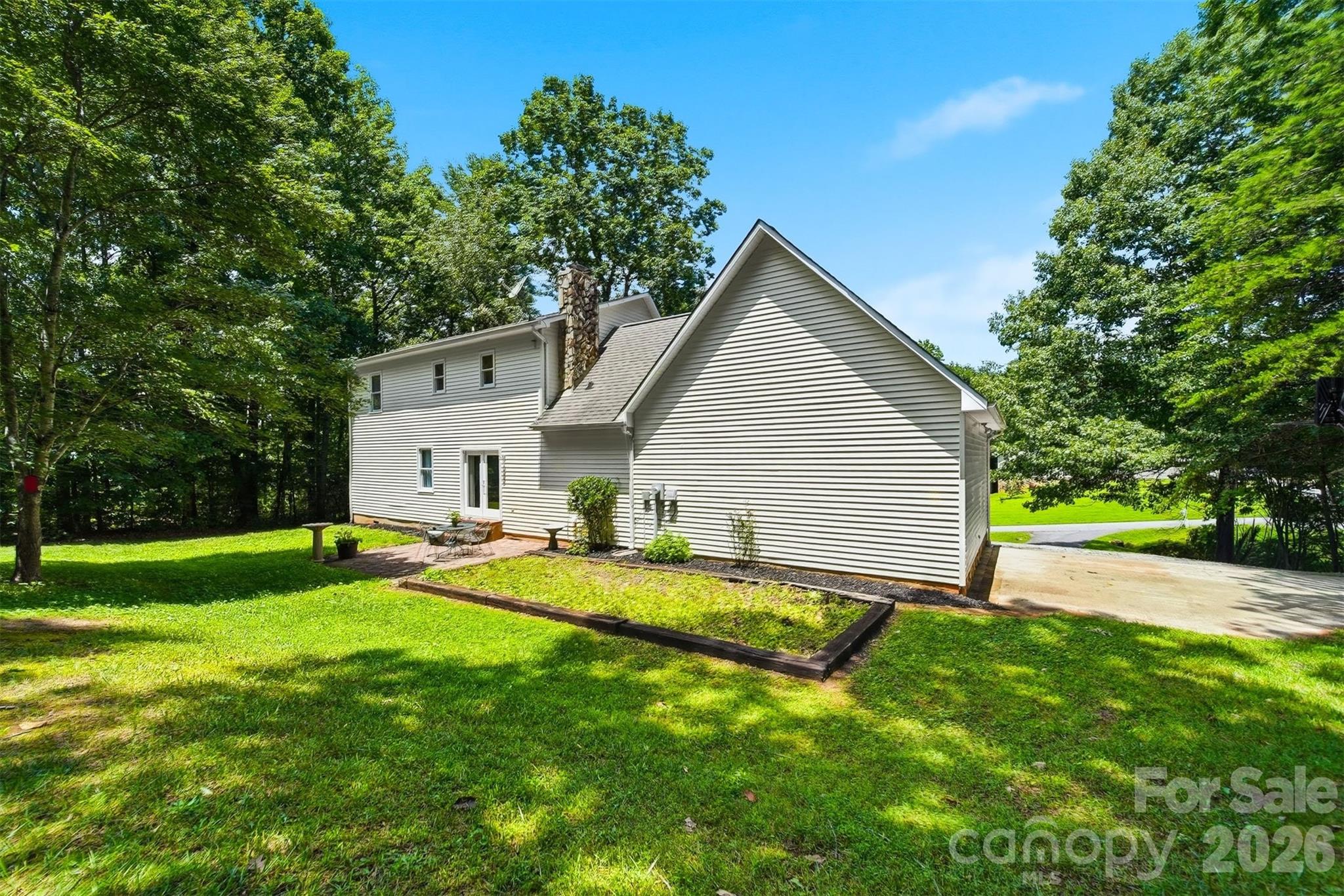 131 Fox Runn Drive Property Photo 36