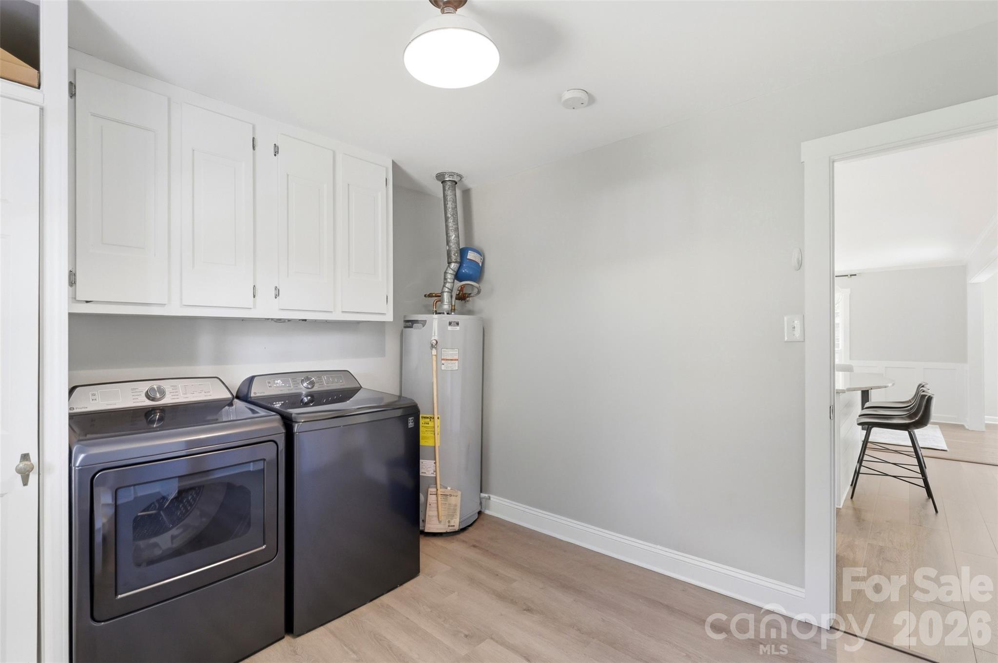 8115 Knollbrook Drive Property Photo 36