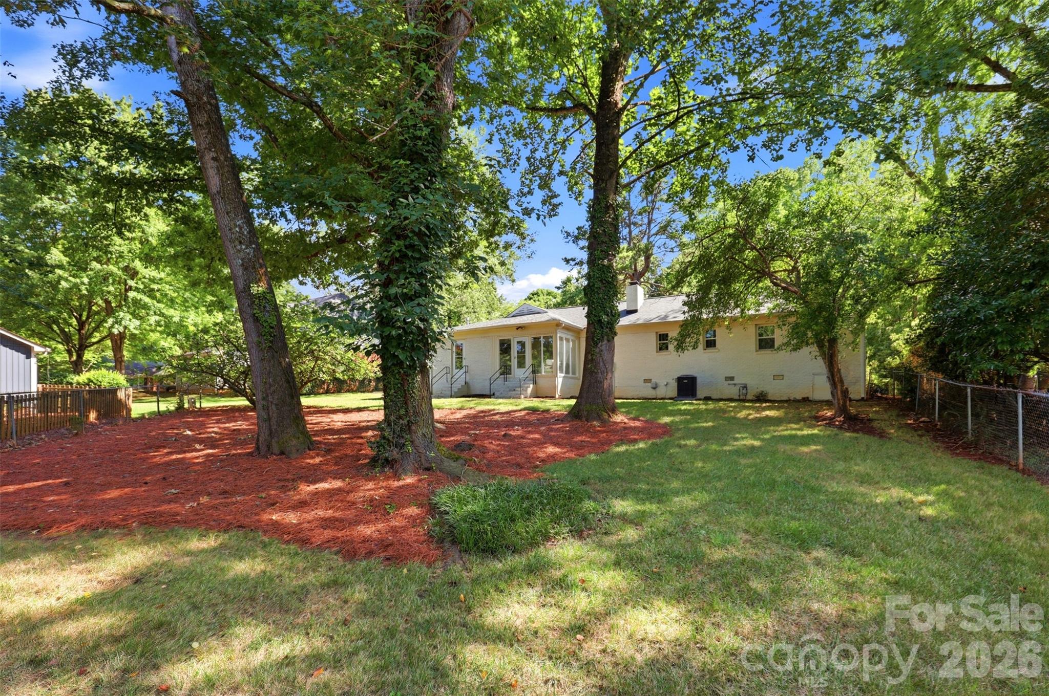 8115 Knollbrook Drive Property Photo 40