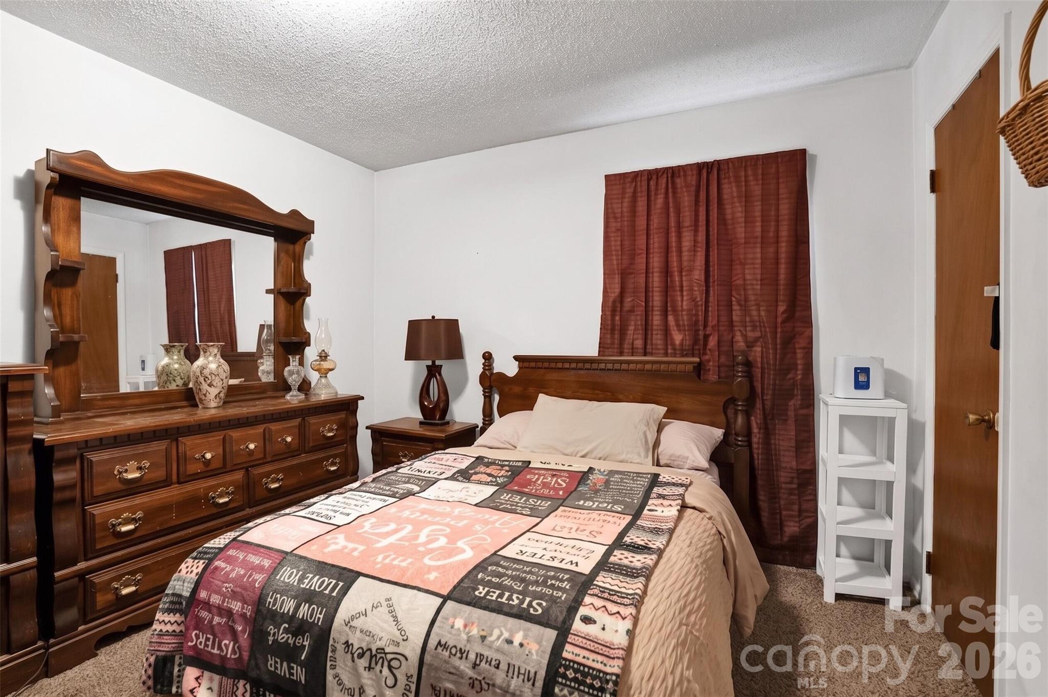 308 S Pine Street Property Photo 8