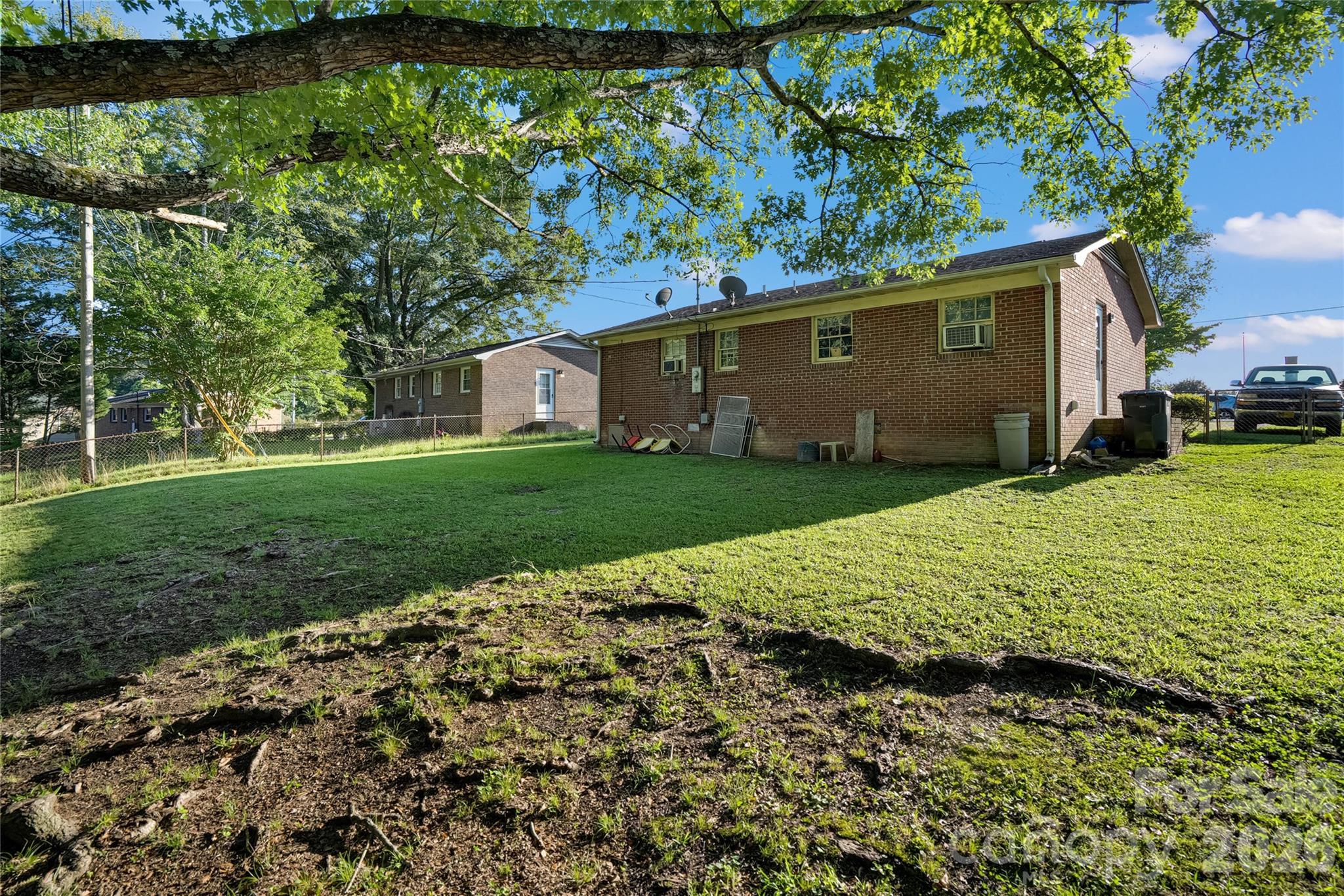 308 S Pine Street Property Photo 16
