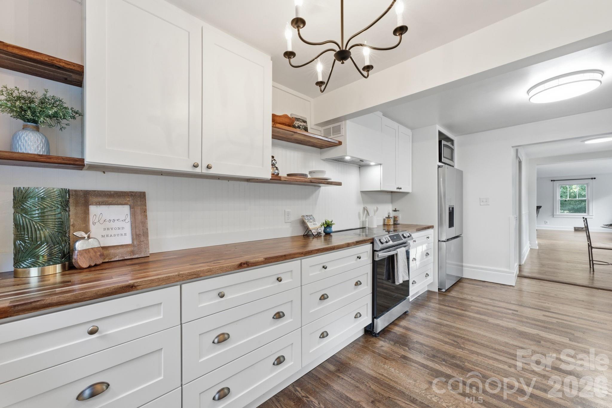 1686 Dutch Cove Road Property Photo 11