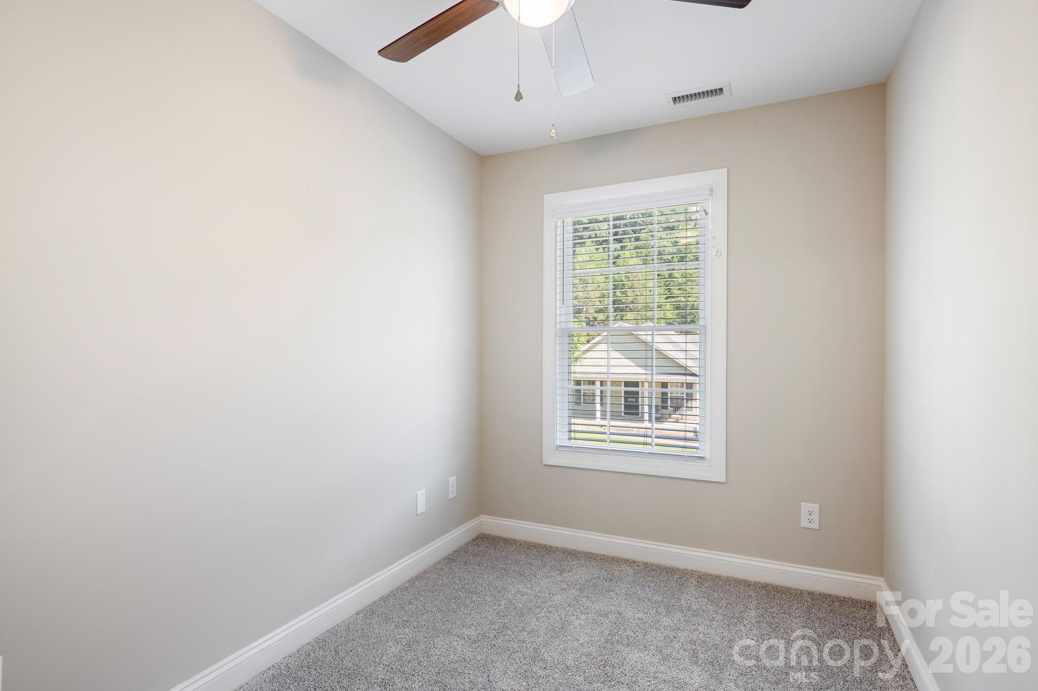 3939 Newhall Drive Property Photo 23