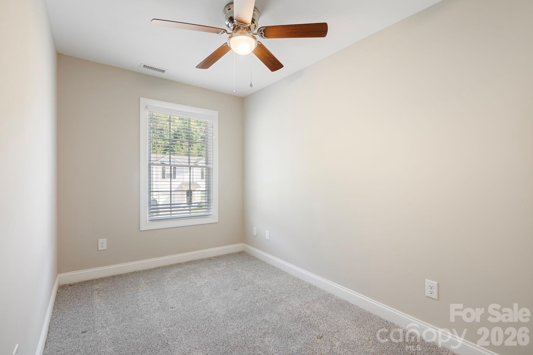 3939 Newhall Drive Property Photo 25
