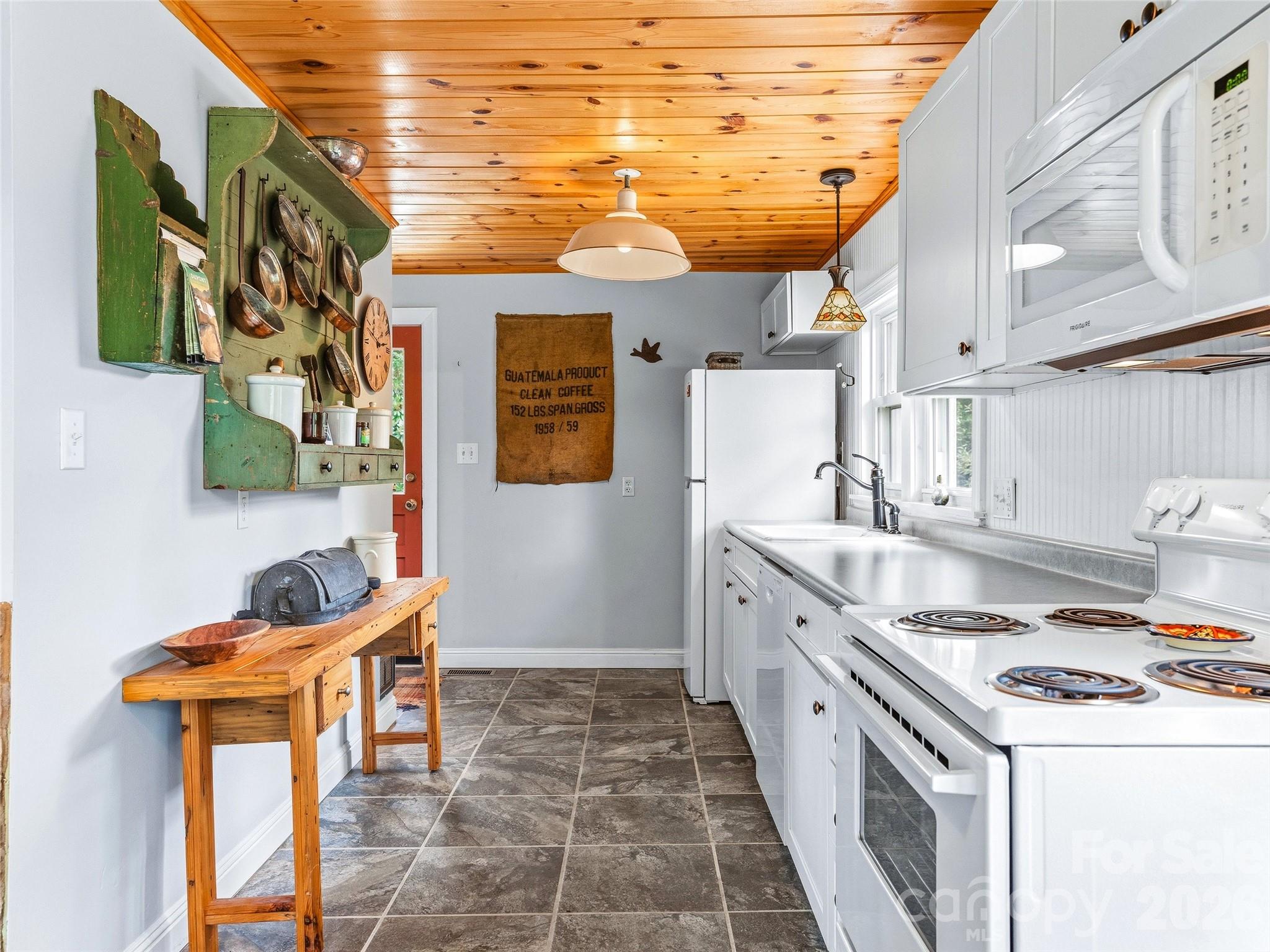 57 Langwell Avenue Property Photo 14