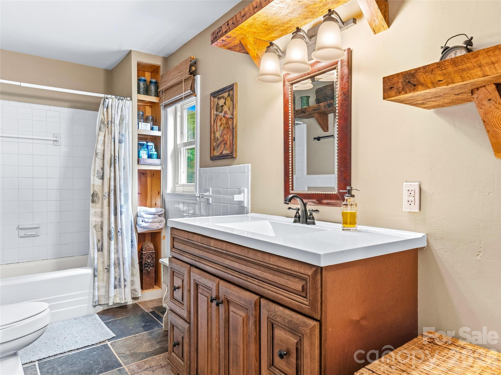 57 Langwell Avenue Property Photo 23