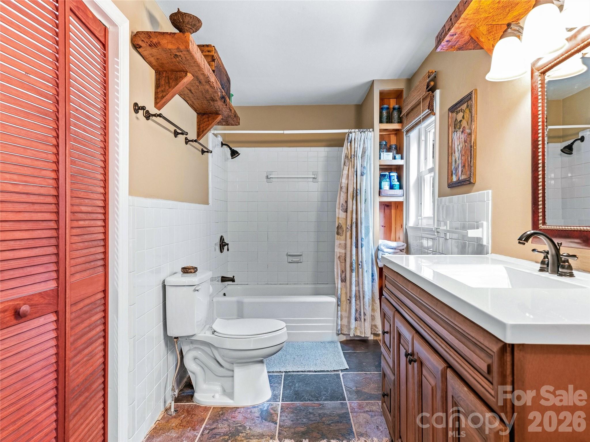 57 Langwell Avenue Property Photo 24