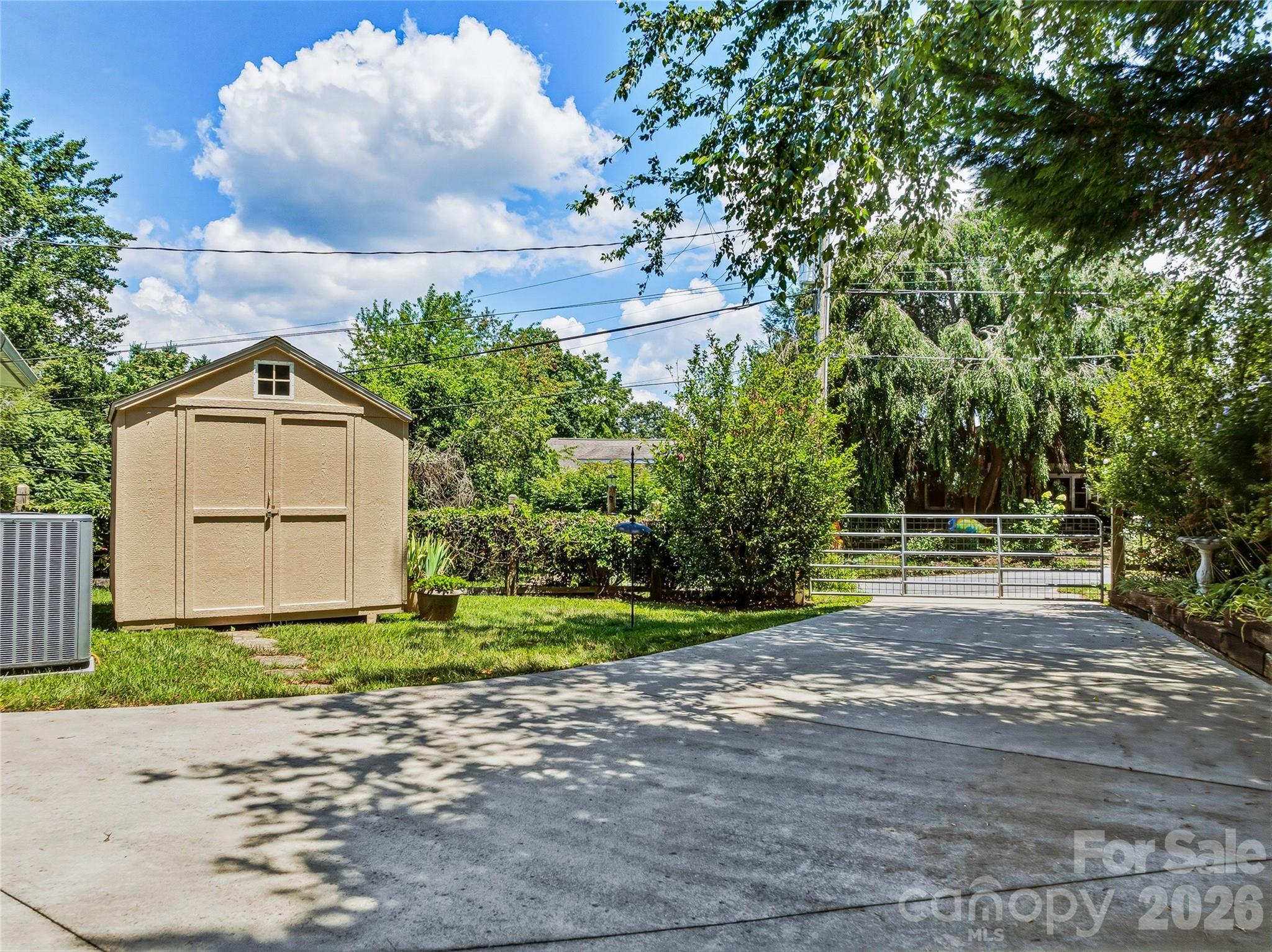 57 Langwell Avenue Property Photo 35