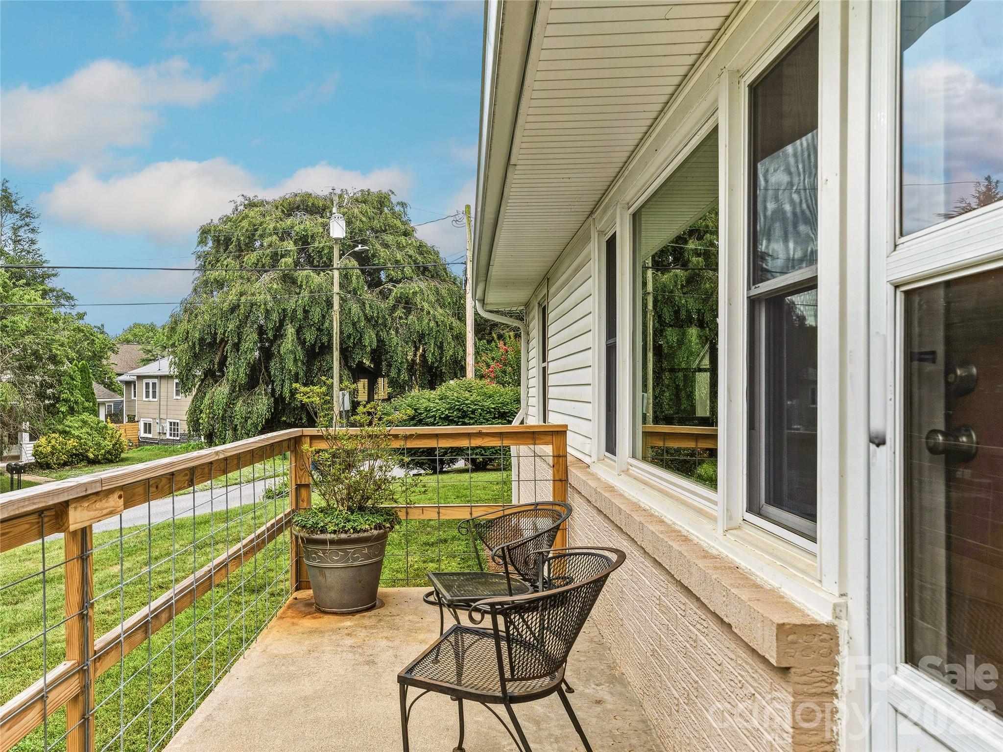 57 Langwell Avenue Property Photo 40