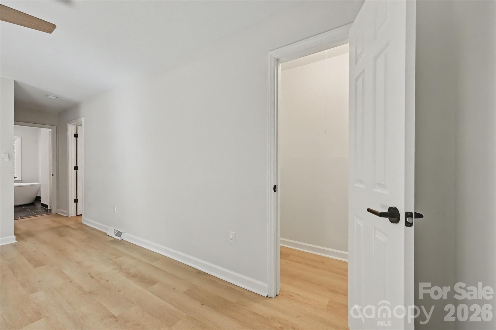 7505 Hawkstand Lane Property Photo 24