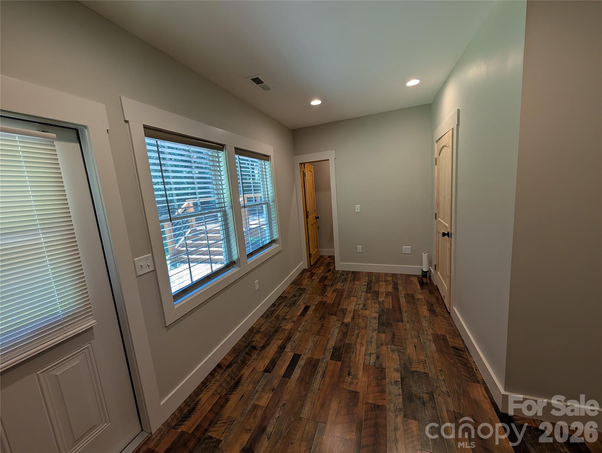 522 Brandon Road Property Photo 22