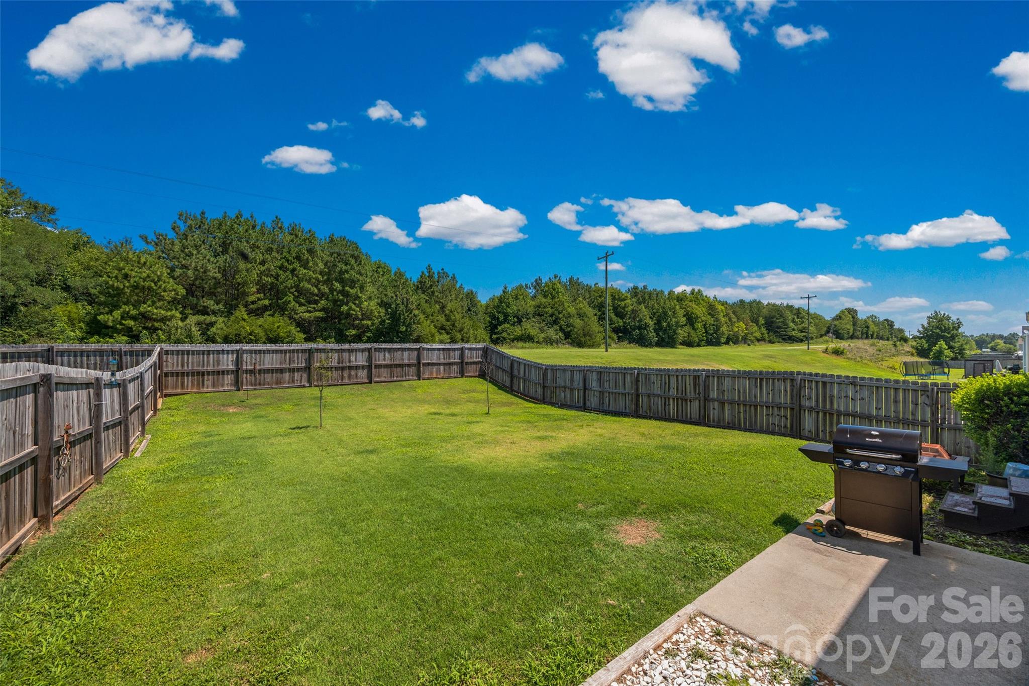 1772 Eastway Drive Property Photo 3