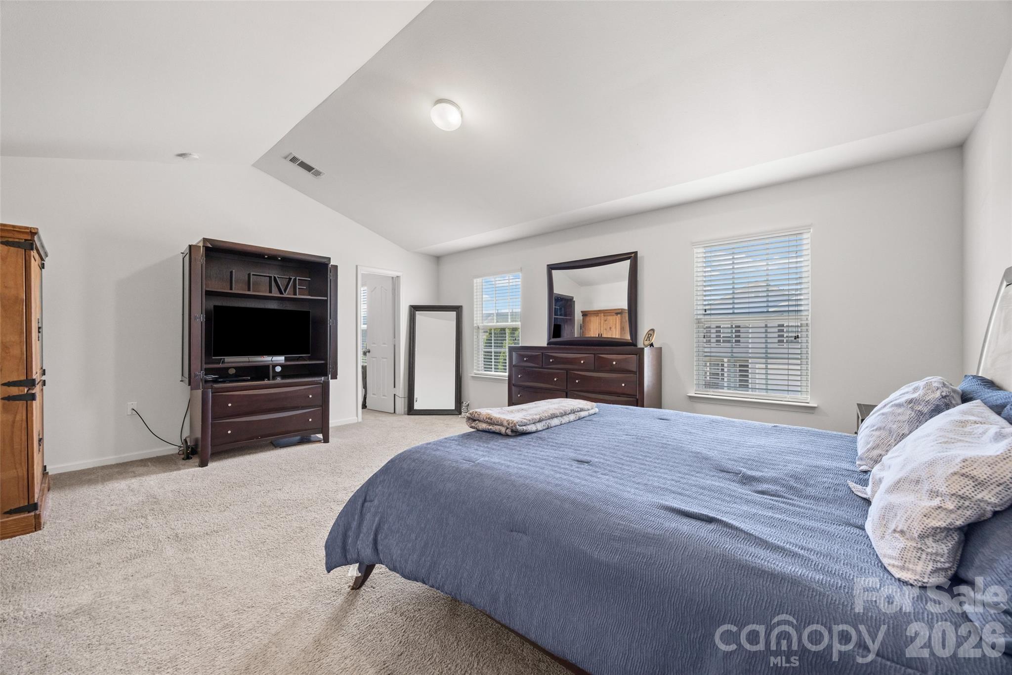 1772 Eastway Drive Property Photo 15