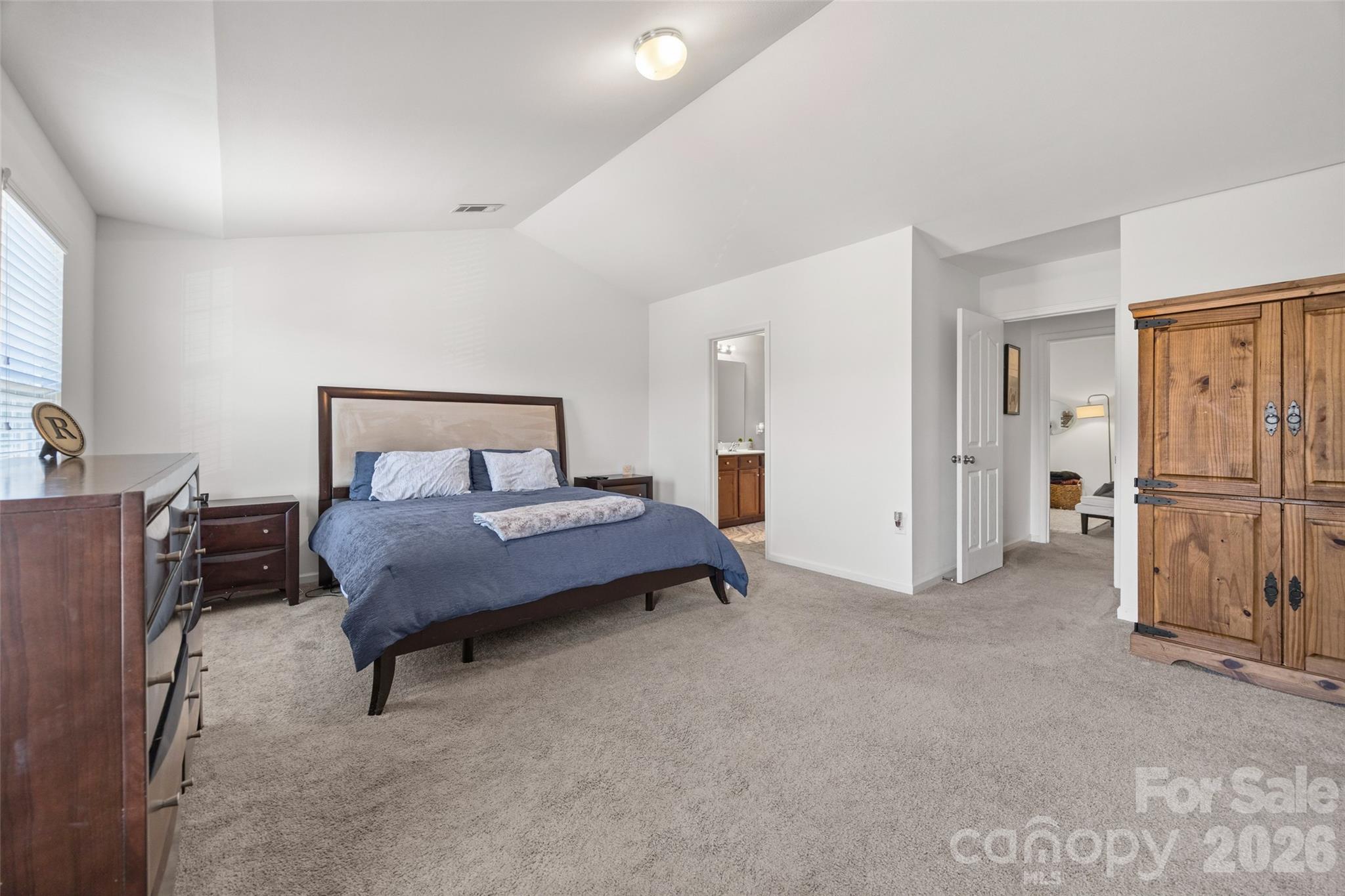 1772 Eastway Drive Property Photo 16