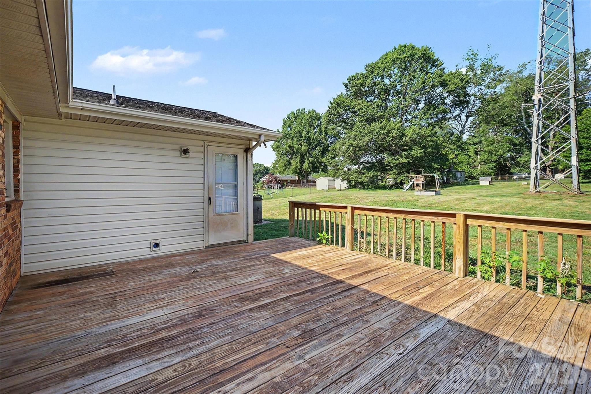 202 W Debby Drive Property Photo 29