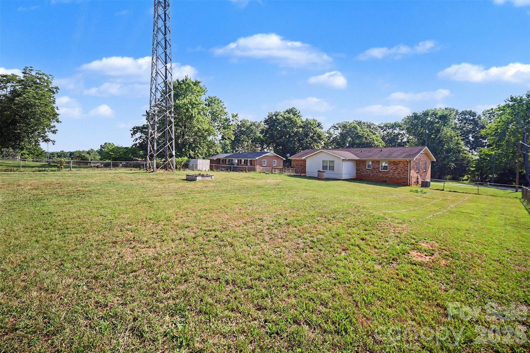 202 W Debby Drive Property Photo 35