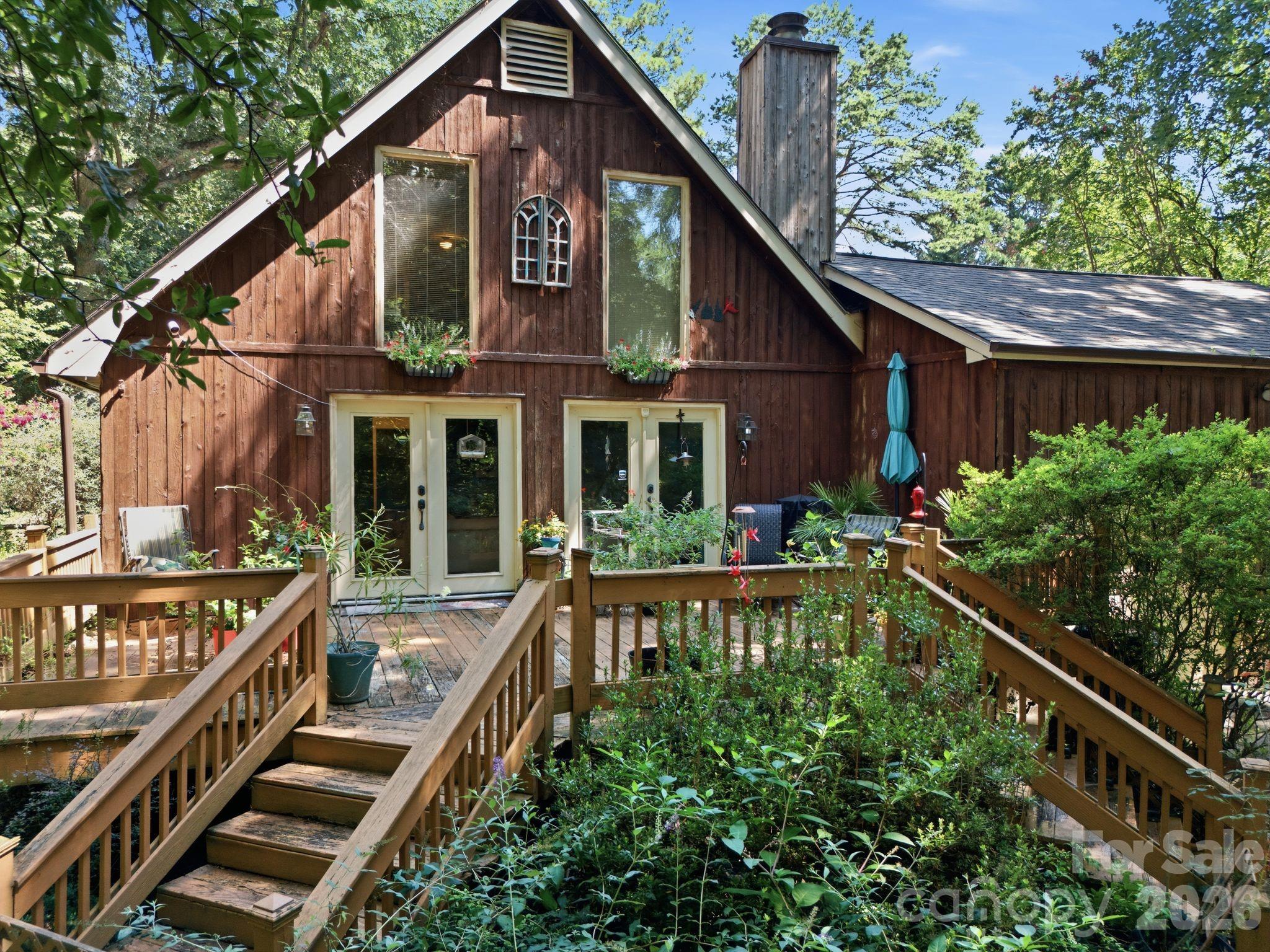 21235 Sandy Cove Road Property Photo 4