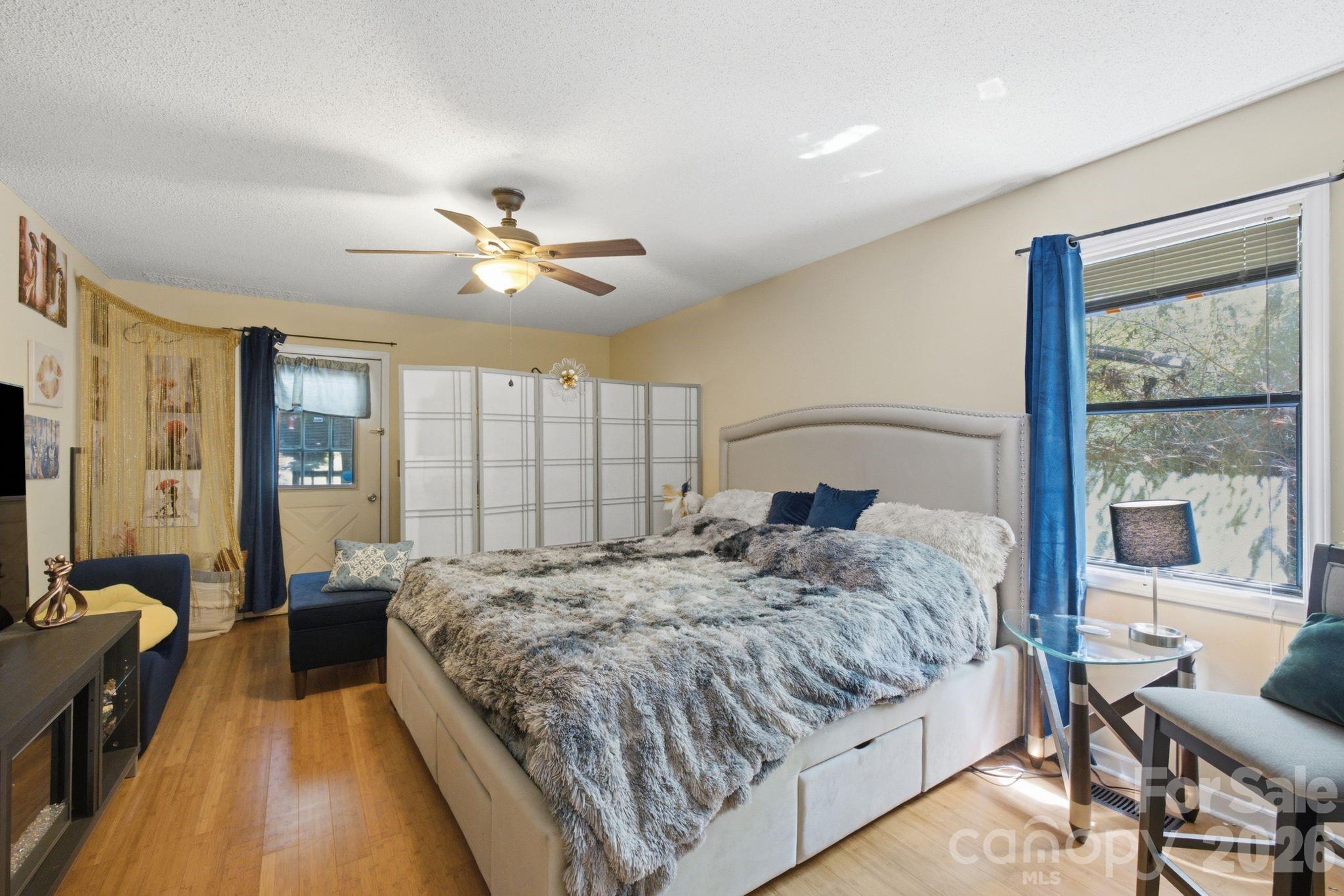 21235 Sandy Cove Road Property Photo 21
