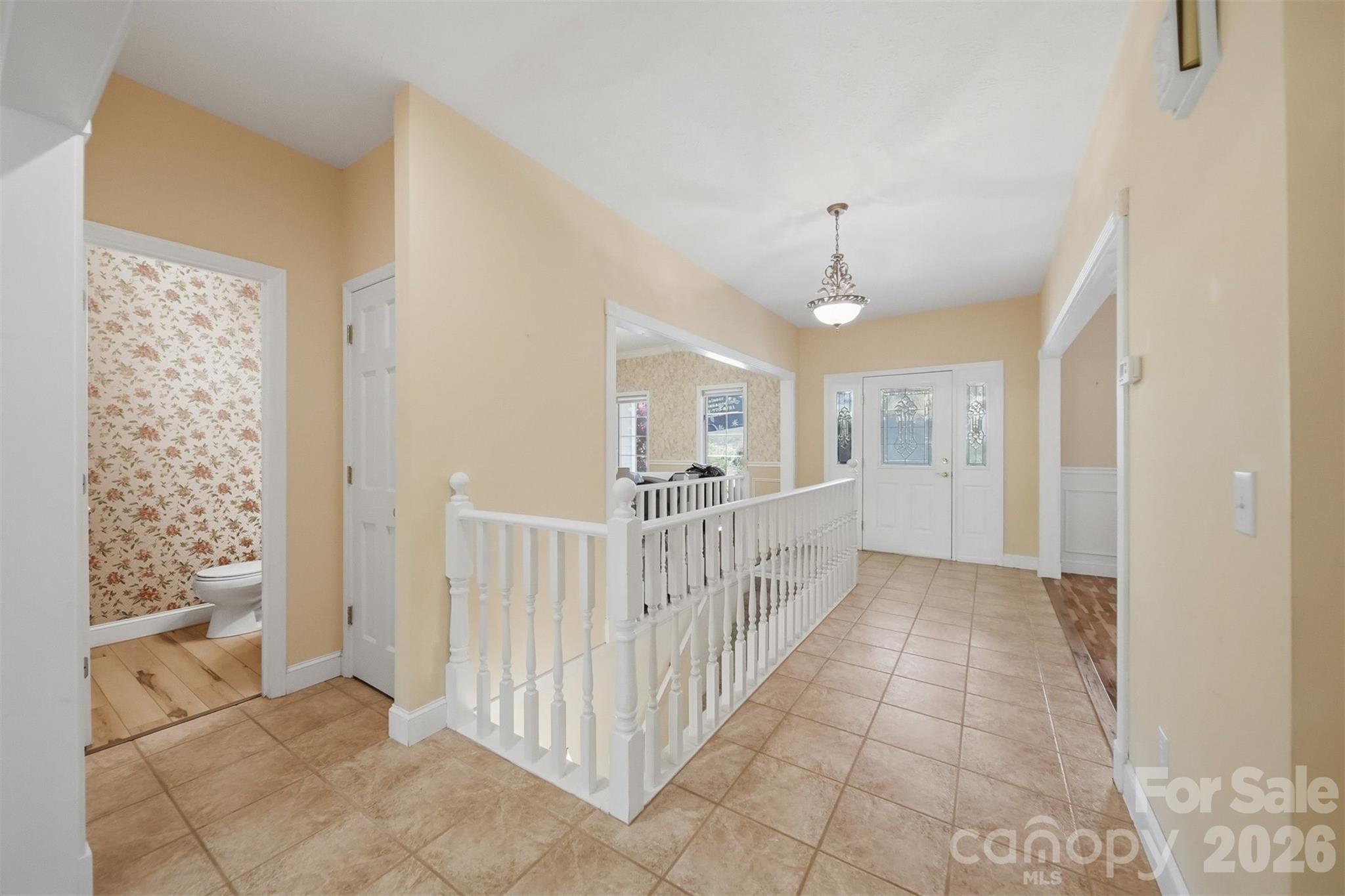277 Rembrandt Drive Property Photo 5