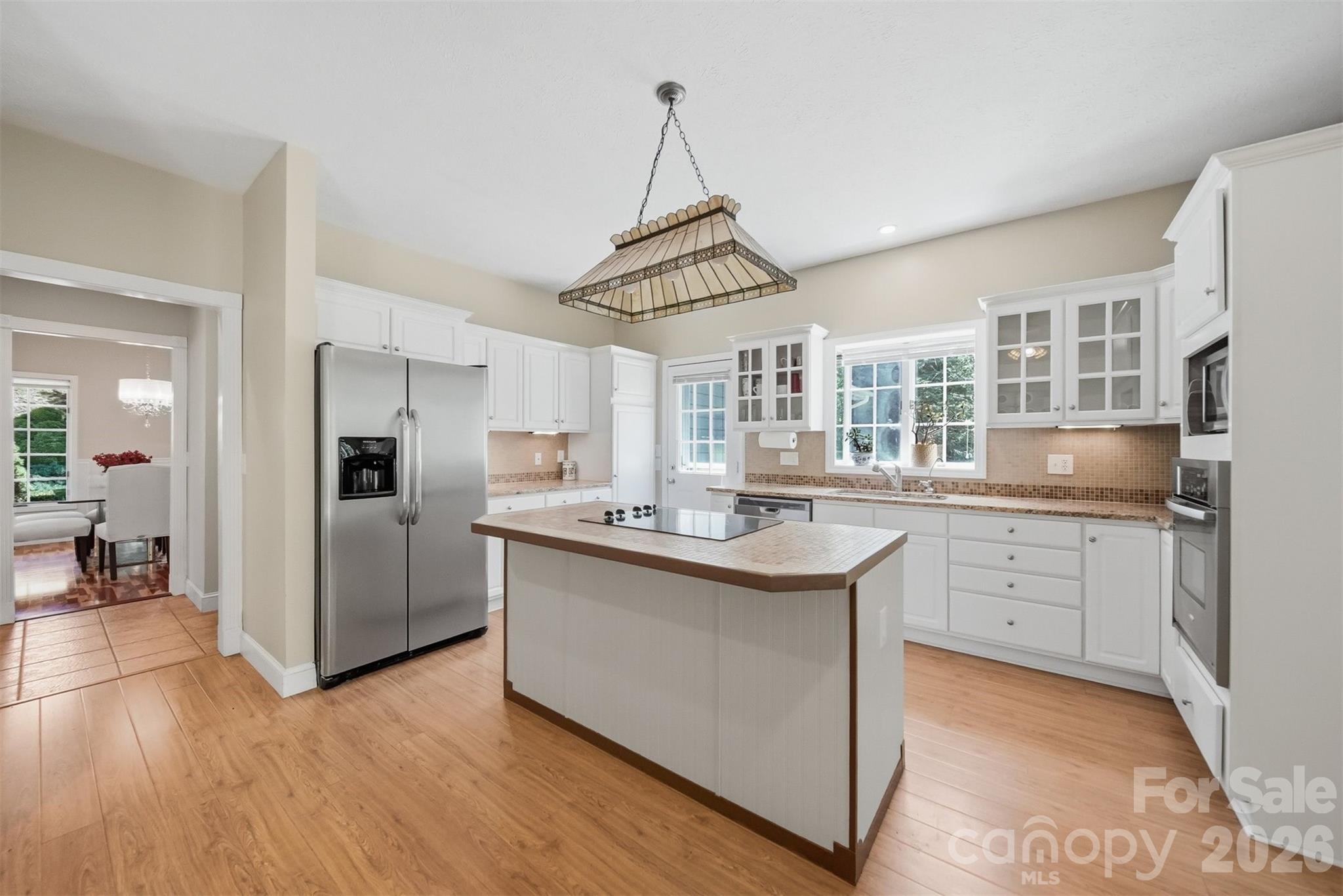 277 Rembrandt Drive Property Photo 14