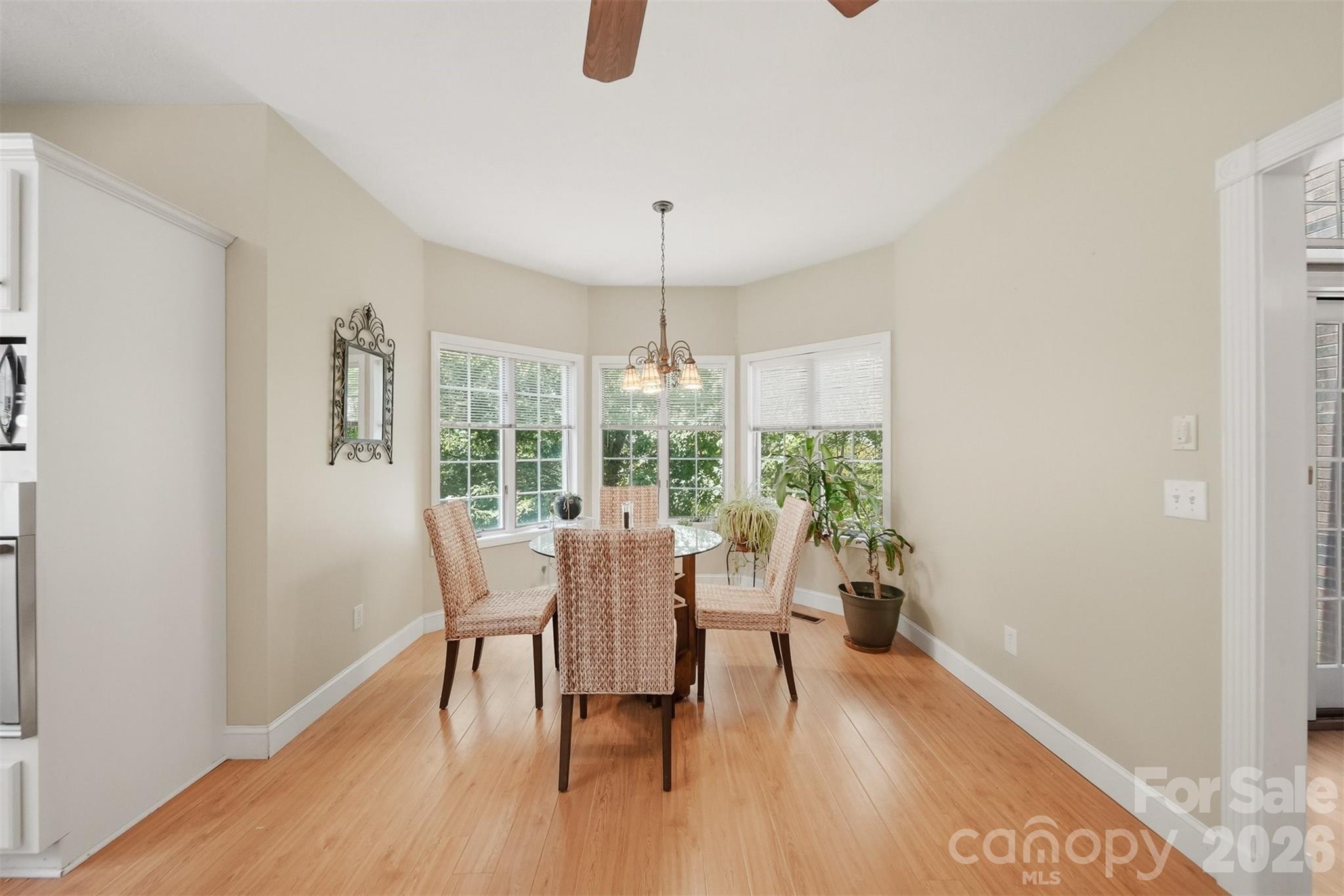 277 Rembrandt Drive Property Photo 18