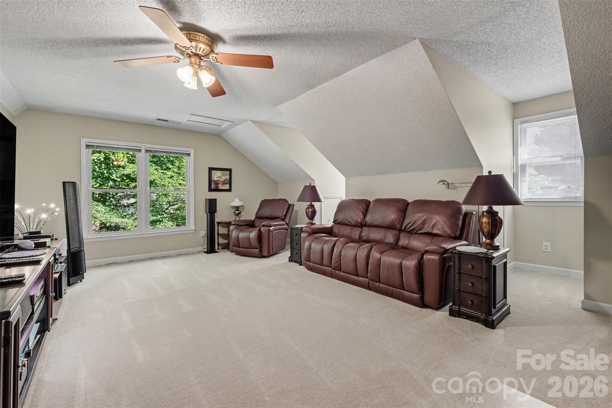 10010 Drawbridge Drive Property Photo 17