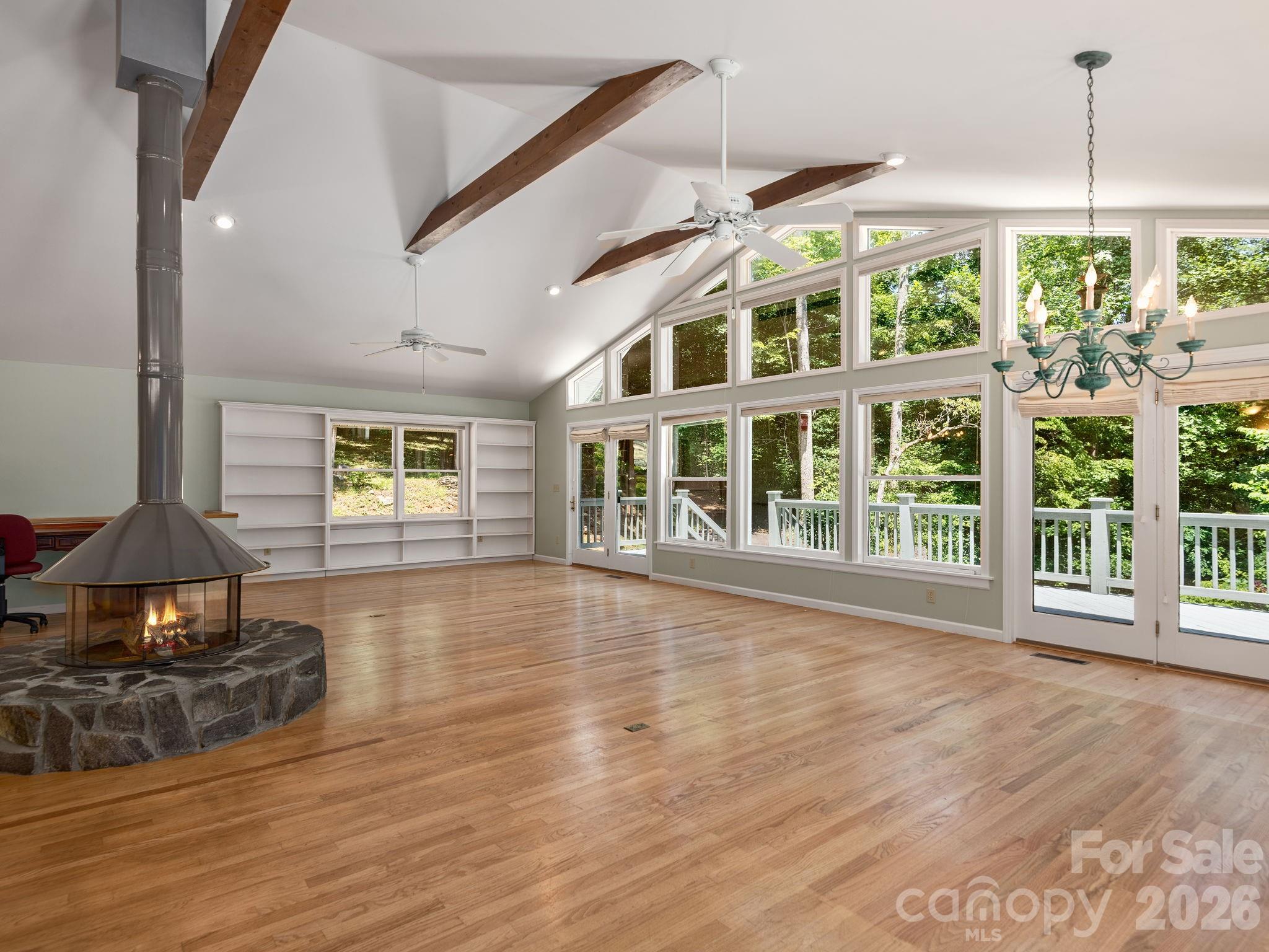 1572 Brushy Fork Road Property Photo 6