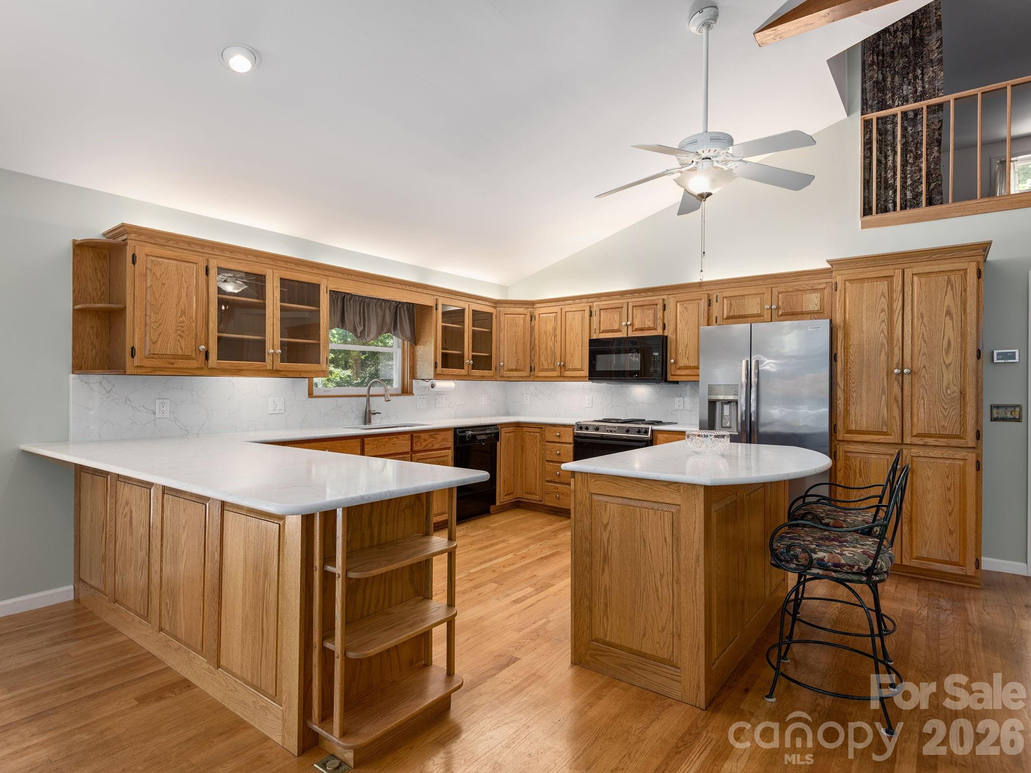 1572 Brushy Fork Road Property Photo 9
