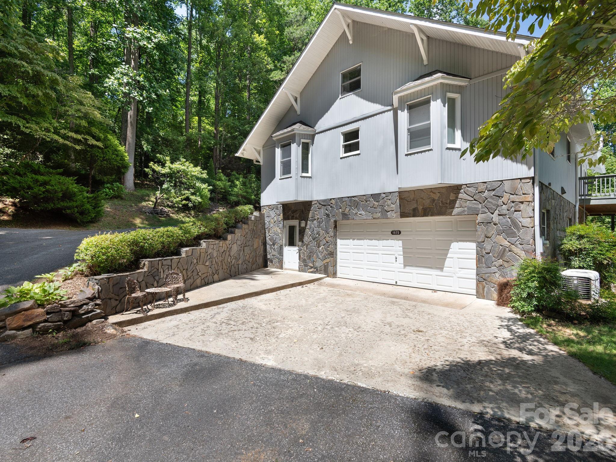 1572 Brushy Fork Road Property Photo 28