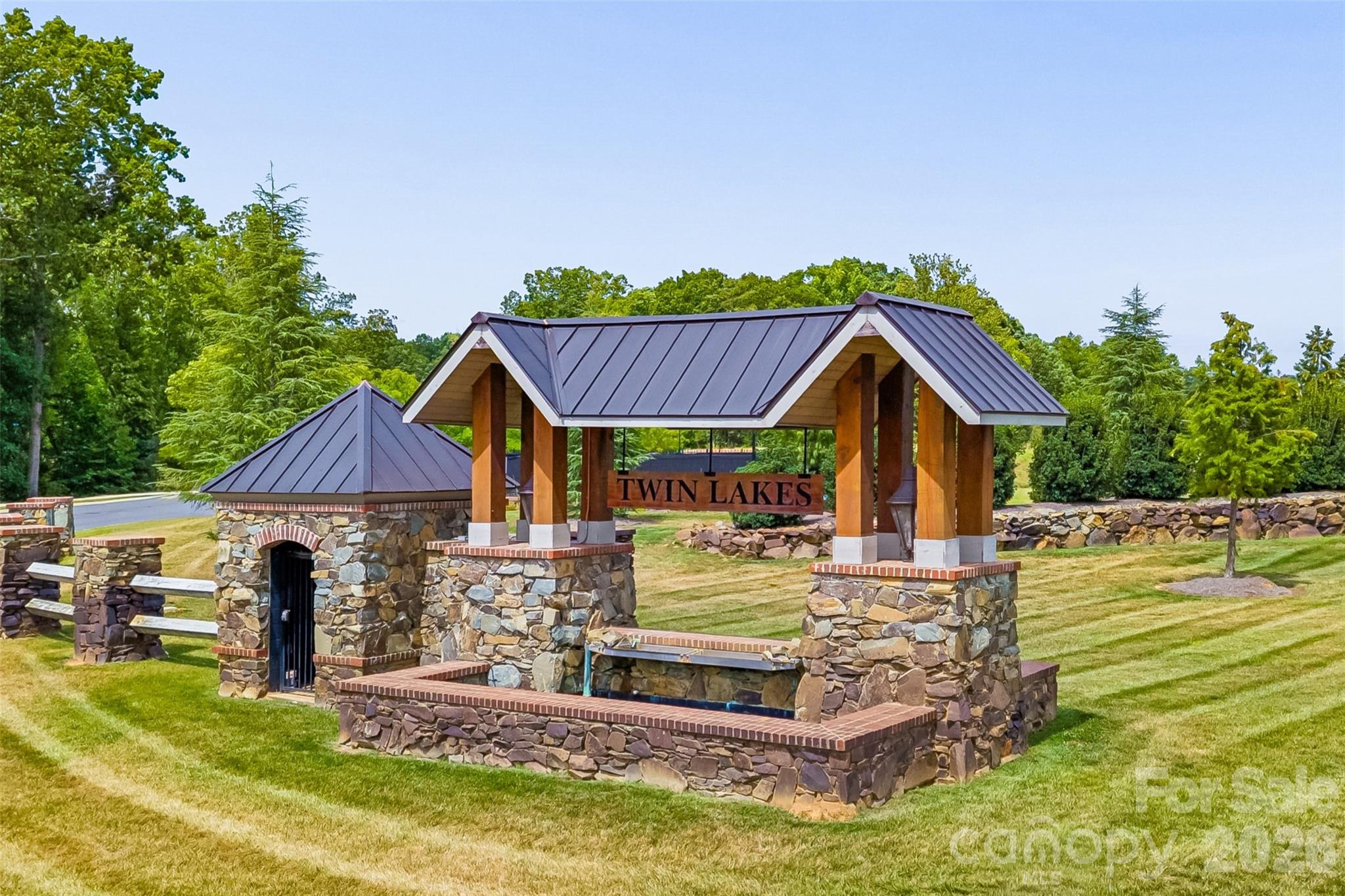 903 Deodar Cedar Drive Property Photo 1