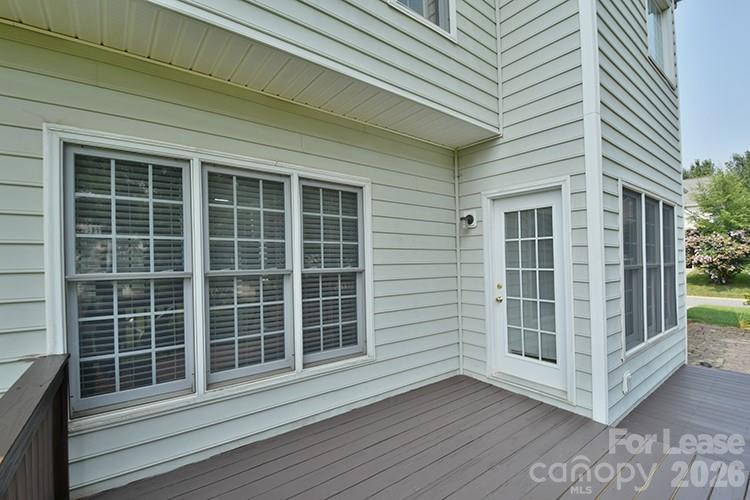 10402 Friarsgate Road Property Photo 32