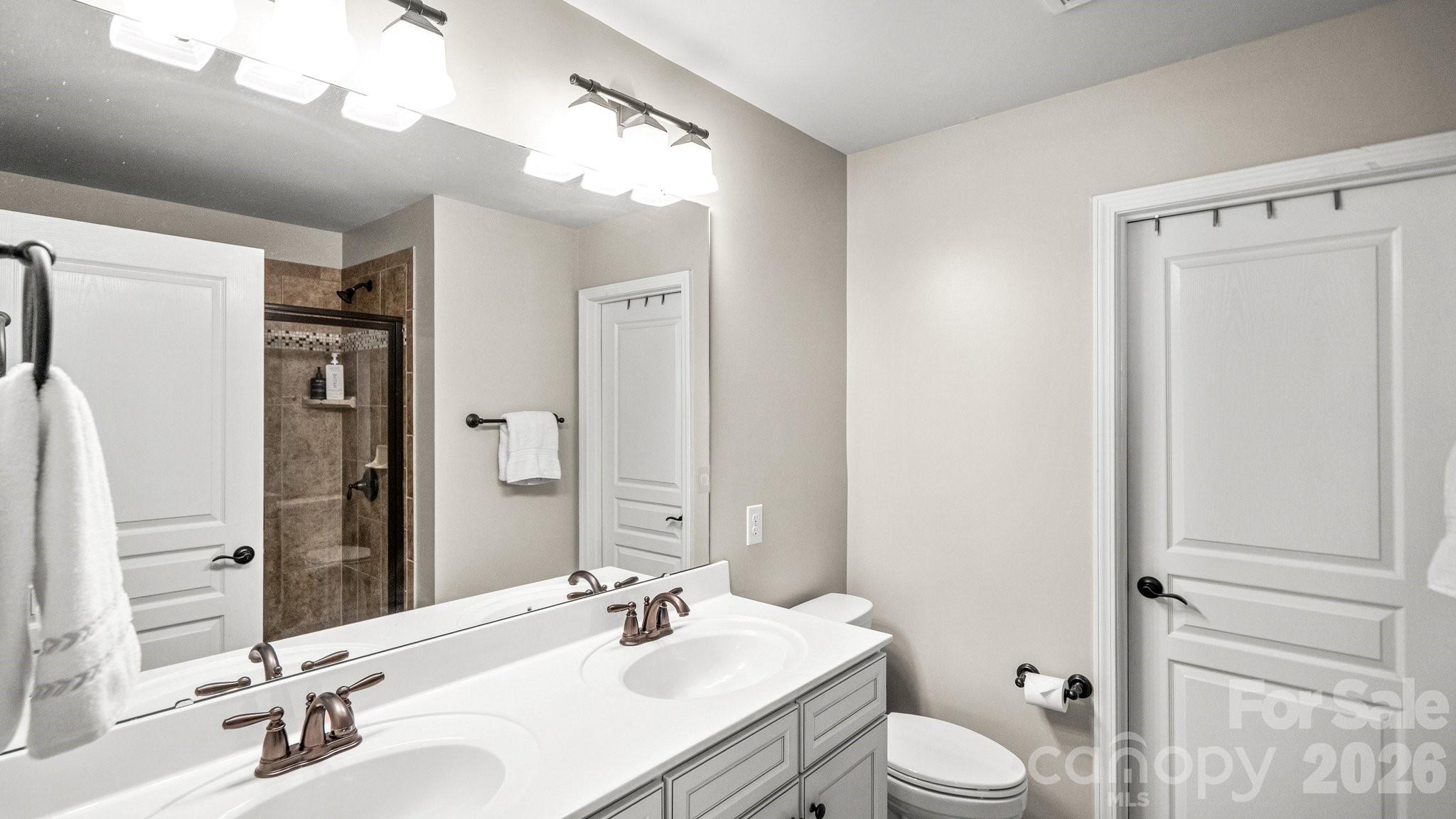 2429 Diplomat Lane Property Photo 14