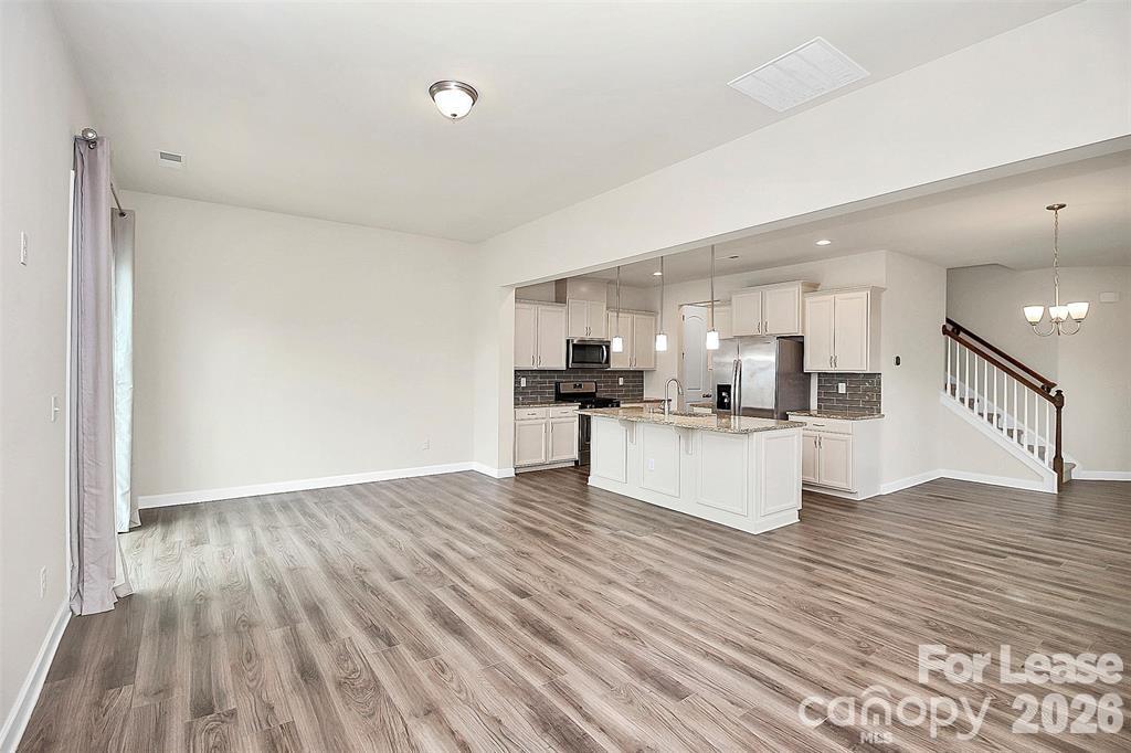 9328 Glenburn Lane Property Photo 8
