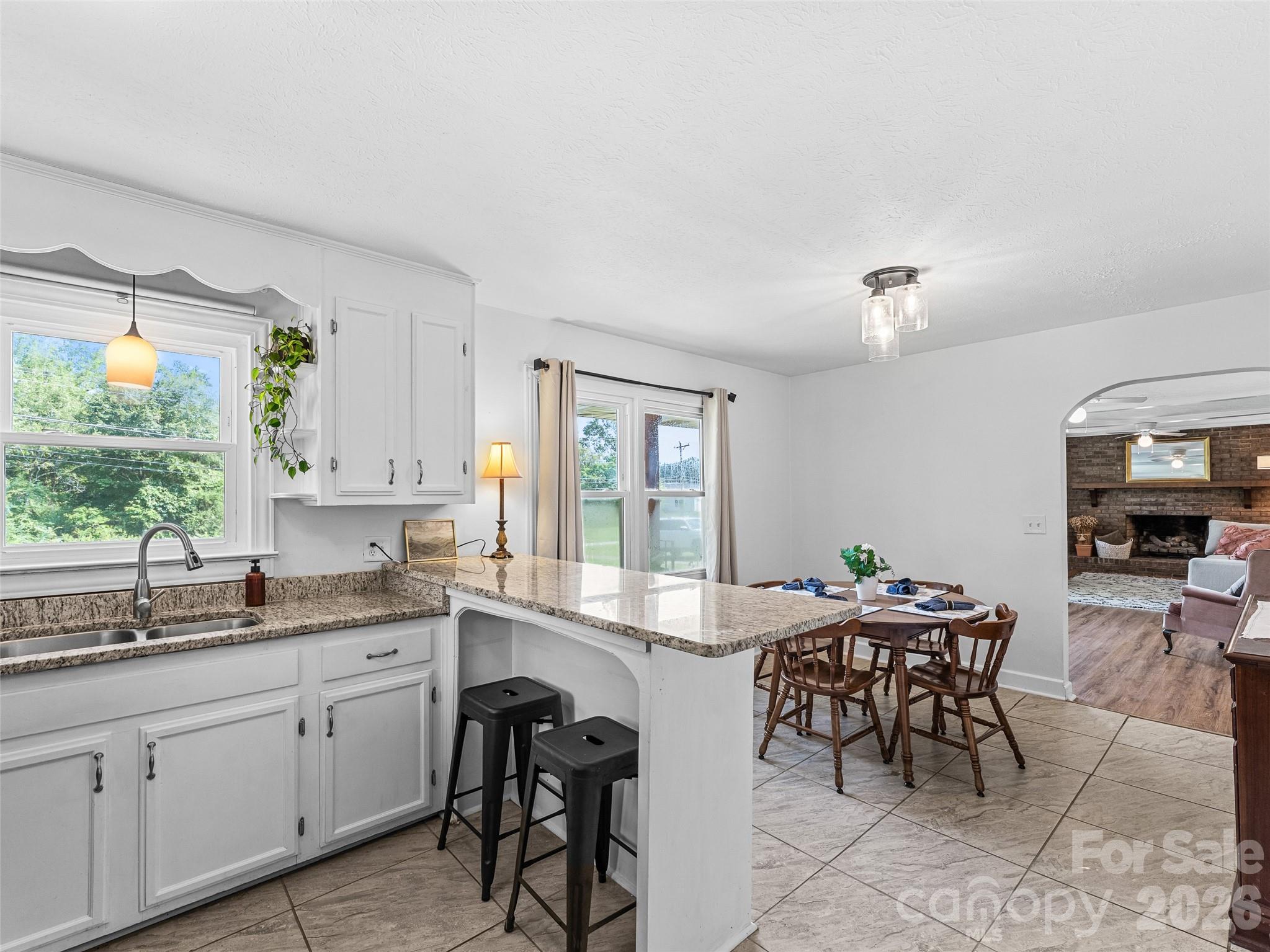340 Tigerville Road Property Photo 15