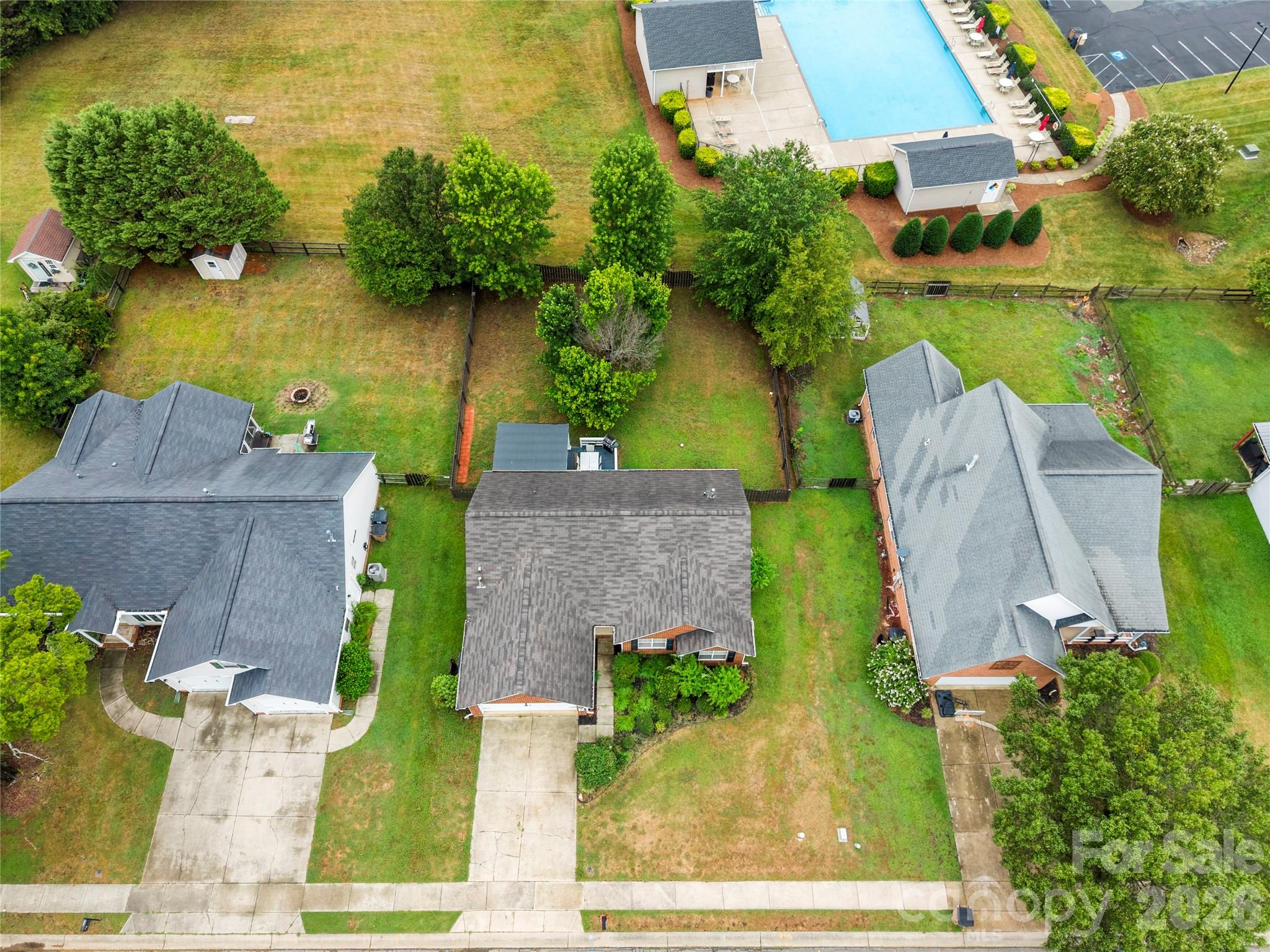 4614 Capstone Drive Property Photo 3
