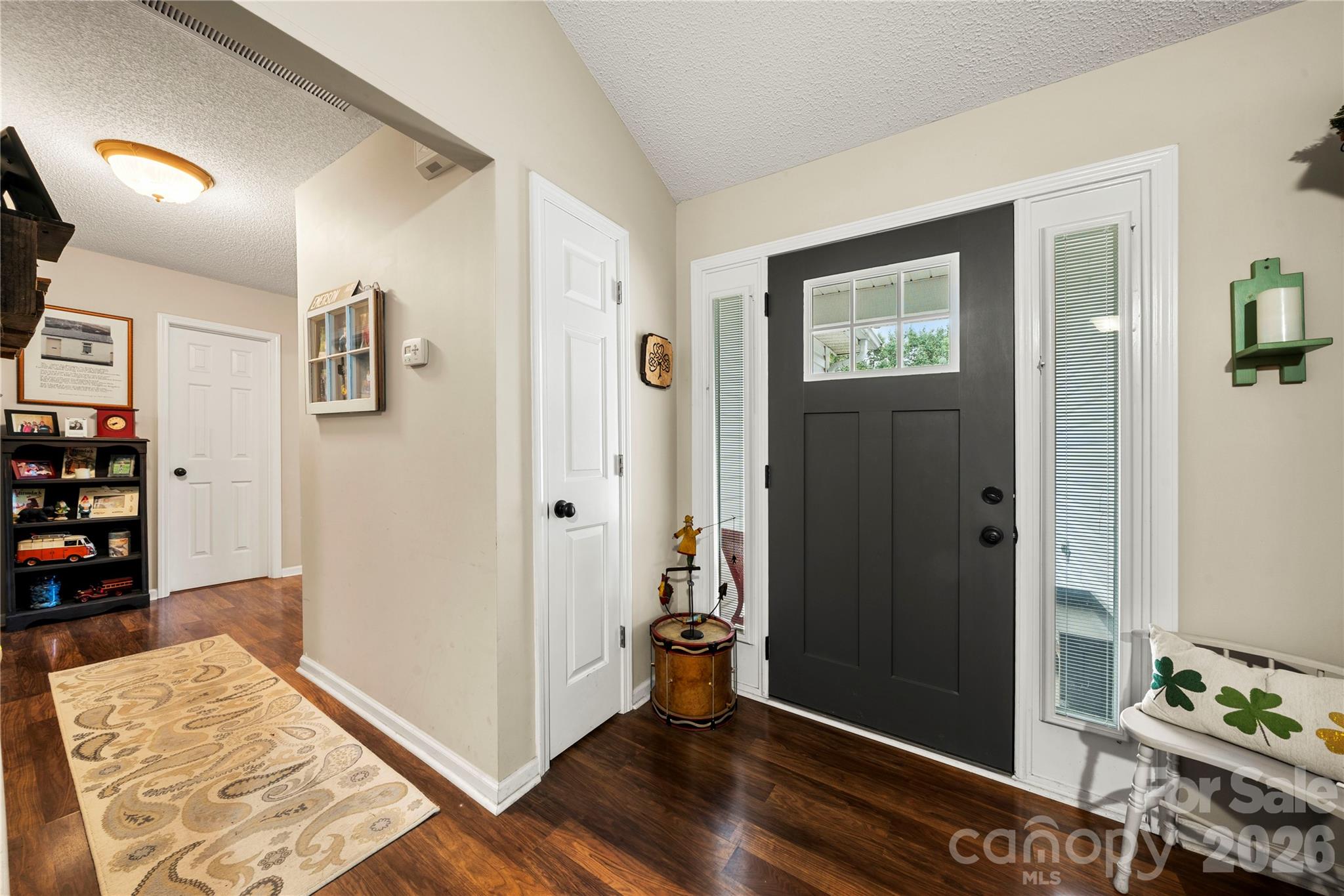 4614 Capstone Drive Property Photo 4