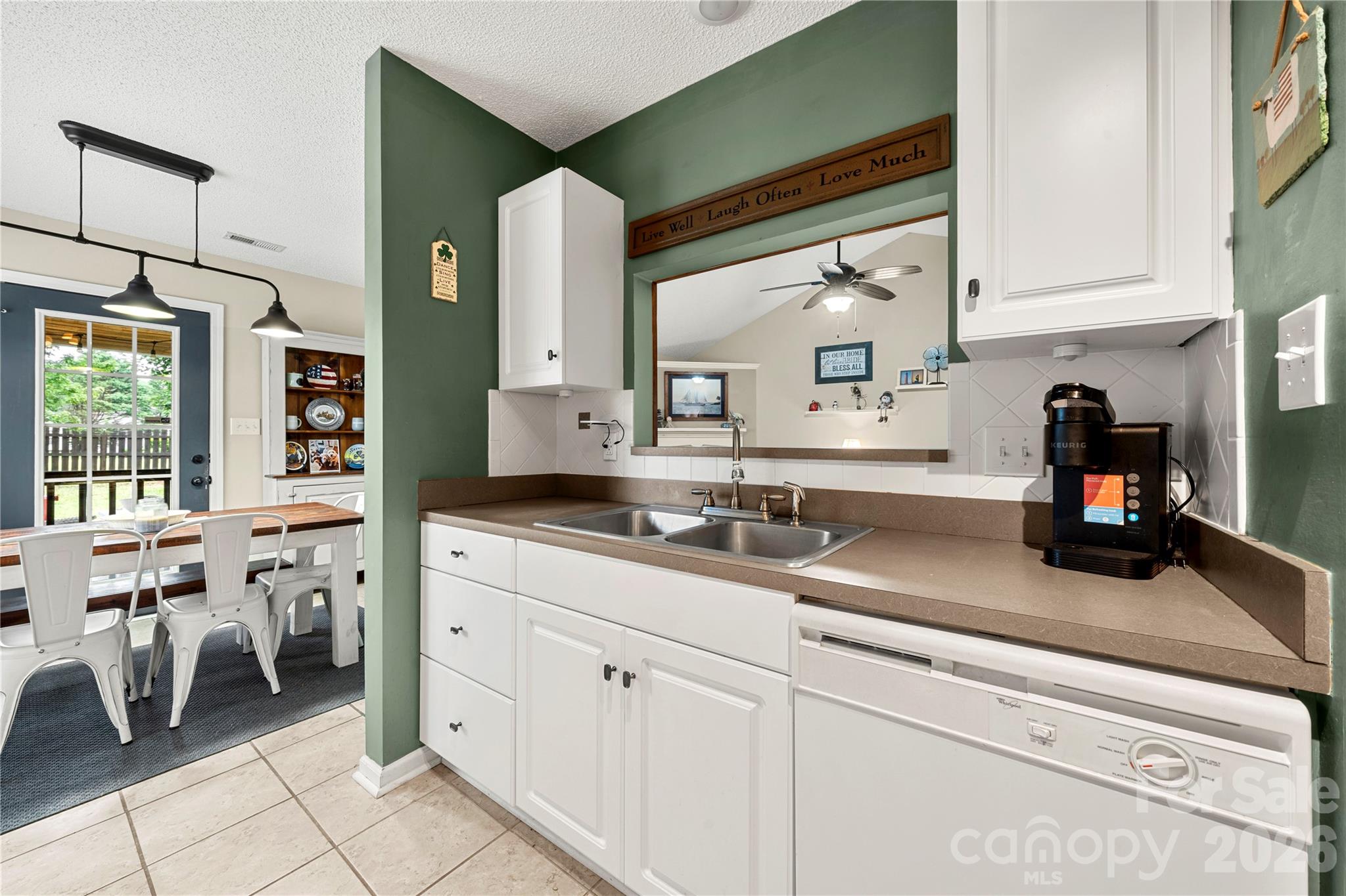4614 Capstone Drive Property Photo 12