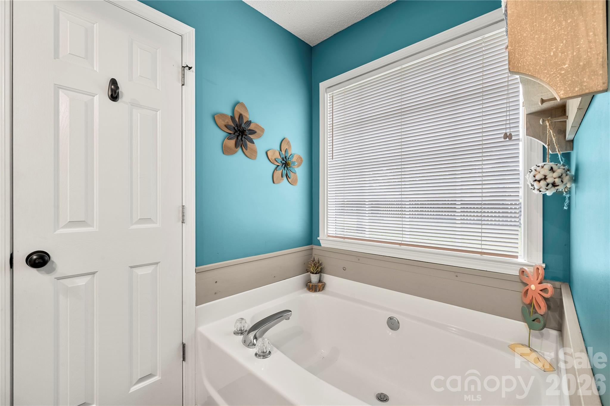 4614 Capstone Drive Property Photo 18