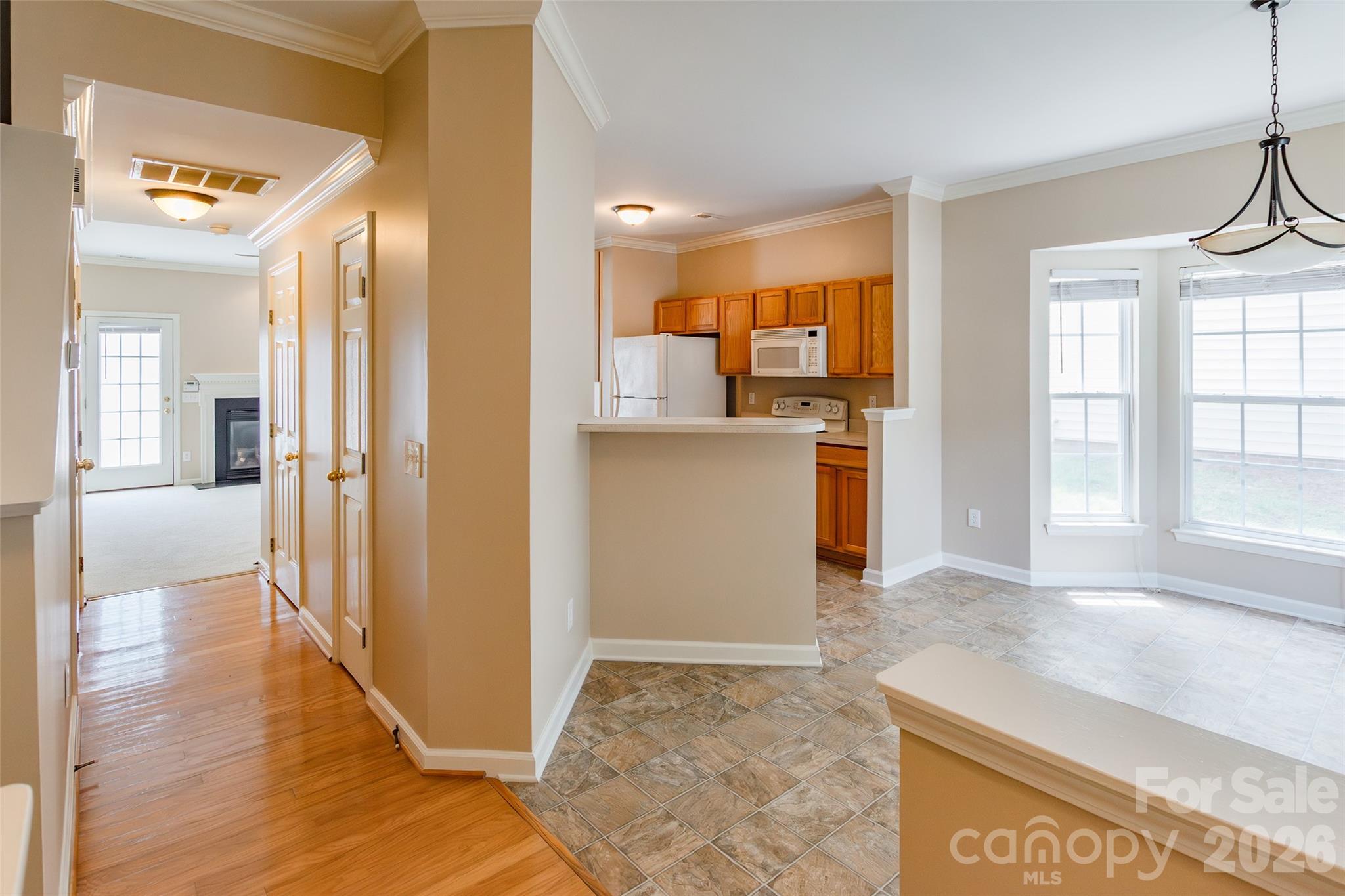 856 Dillard Road Property Photo 3