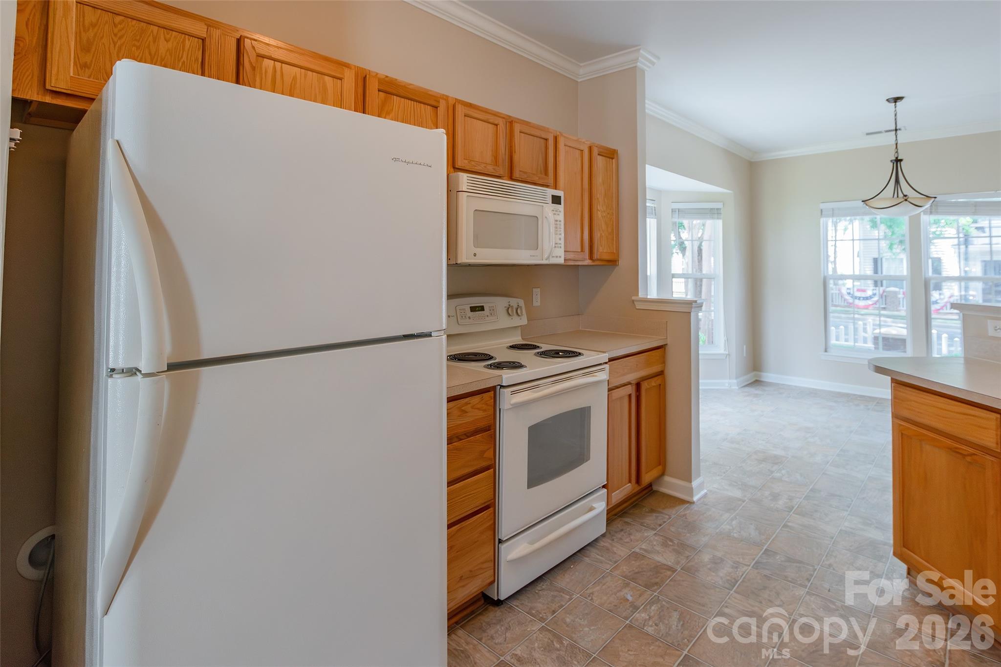 856 Dillard Road Property Photo 10