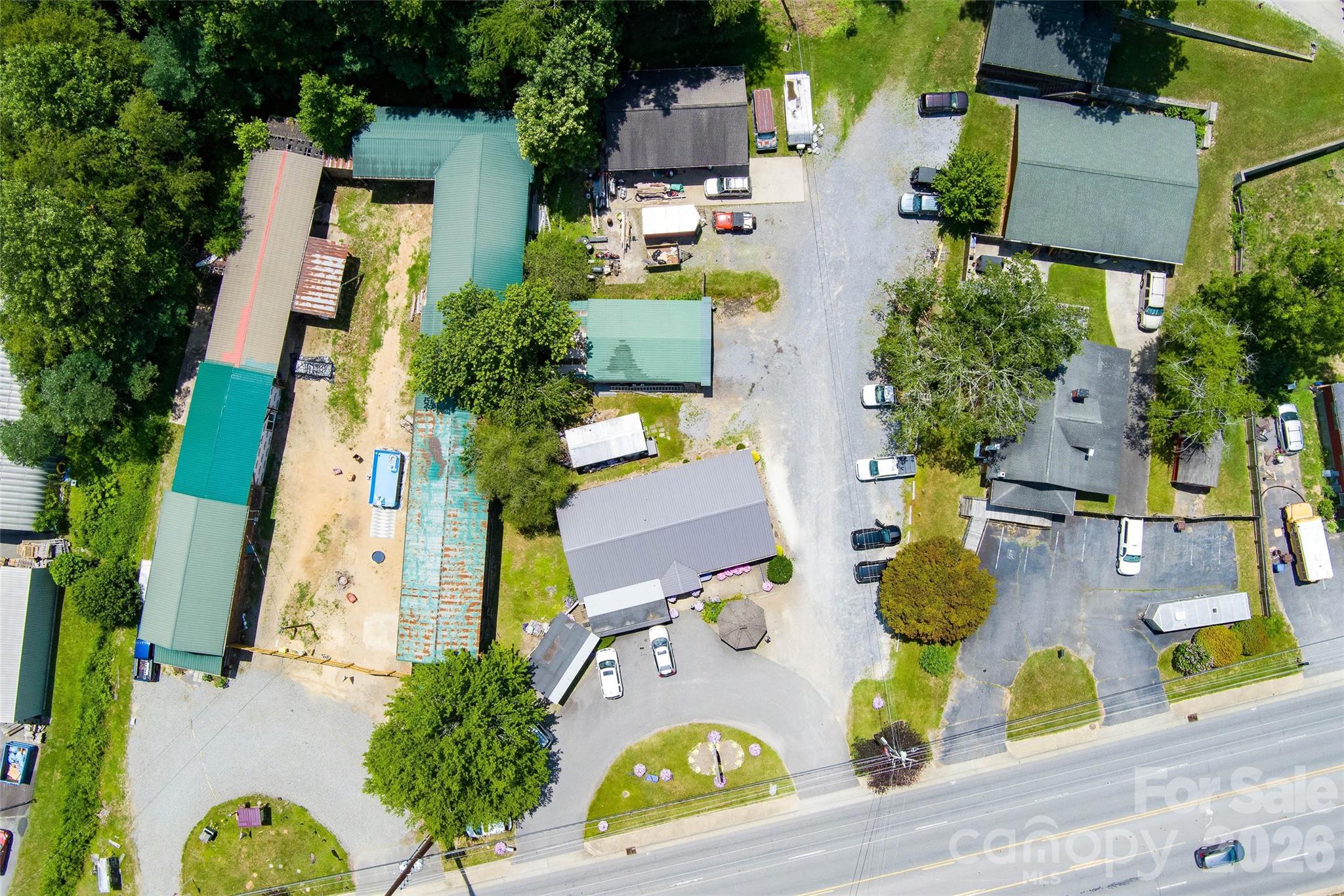 525 Soco Road Property Photo 5