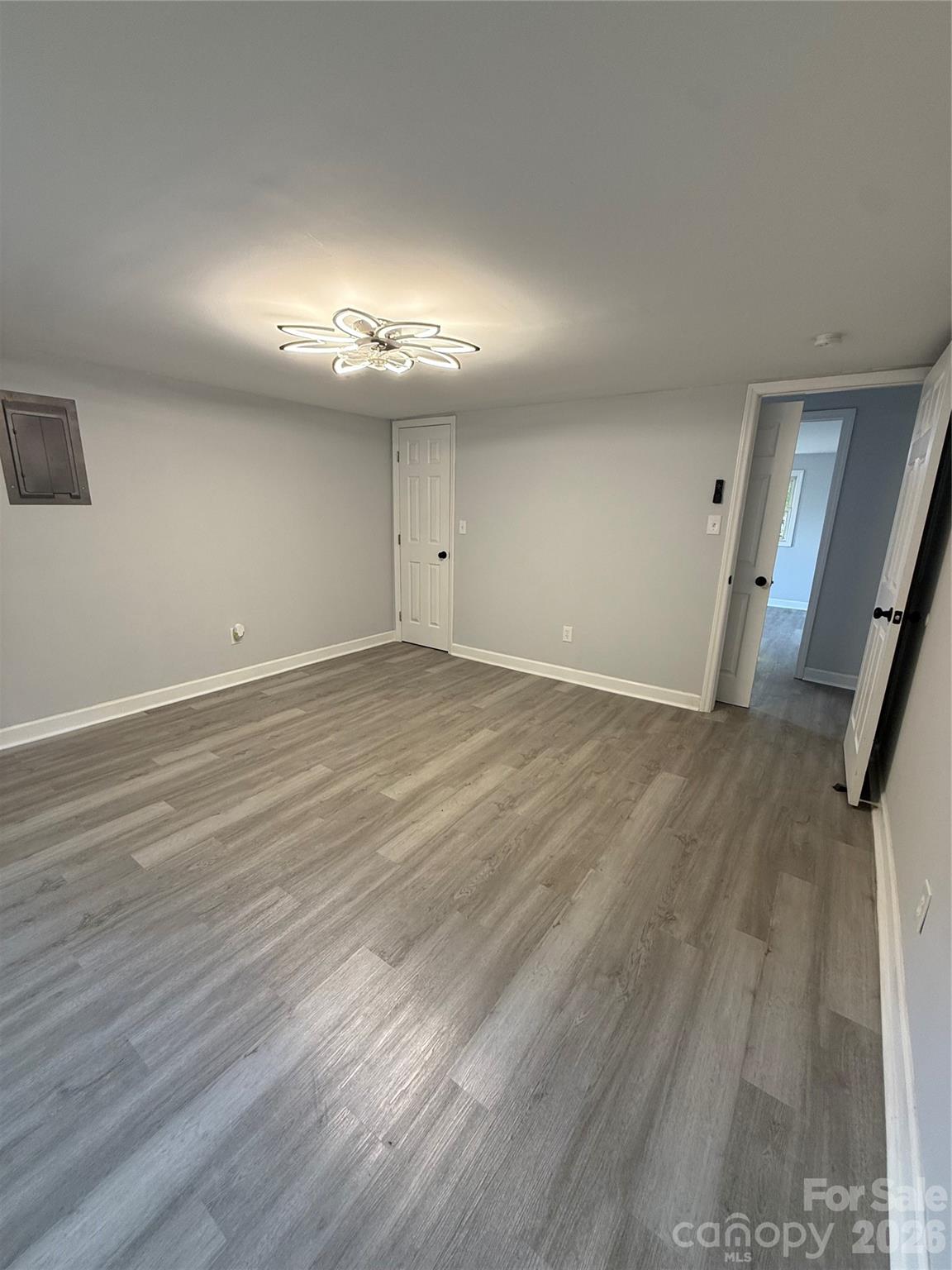 3028 Playmore Beach Road Property Photo 15