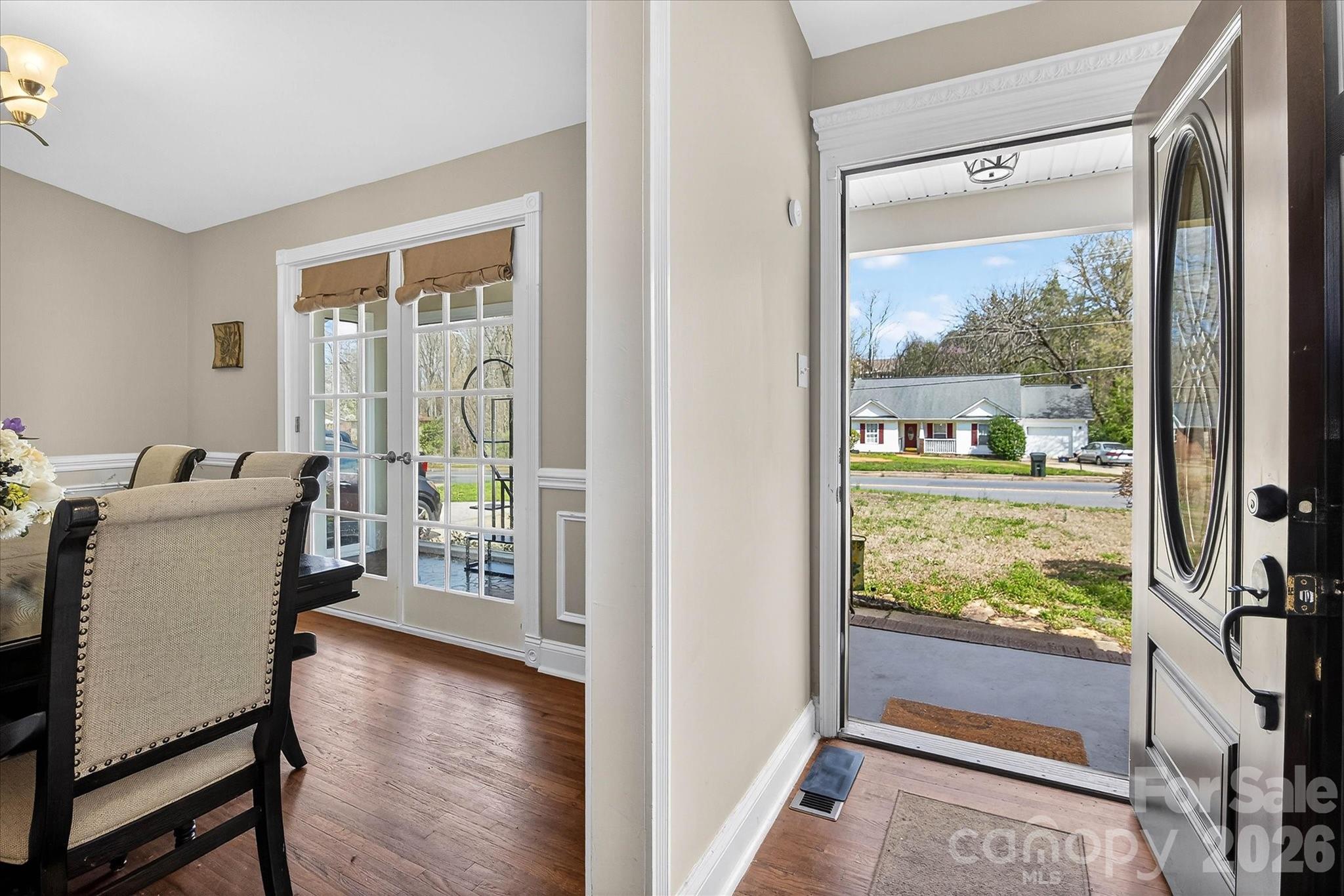 1217 Ebinport Road Property Photo 4