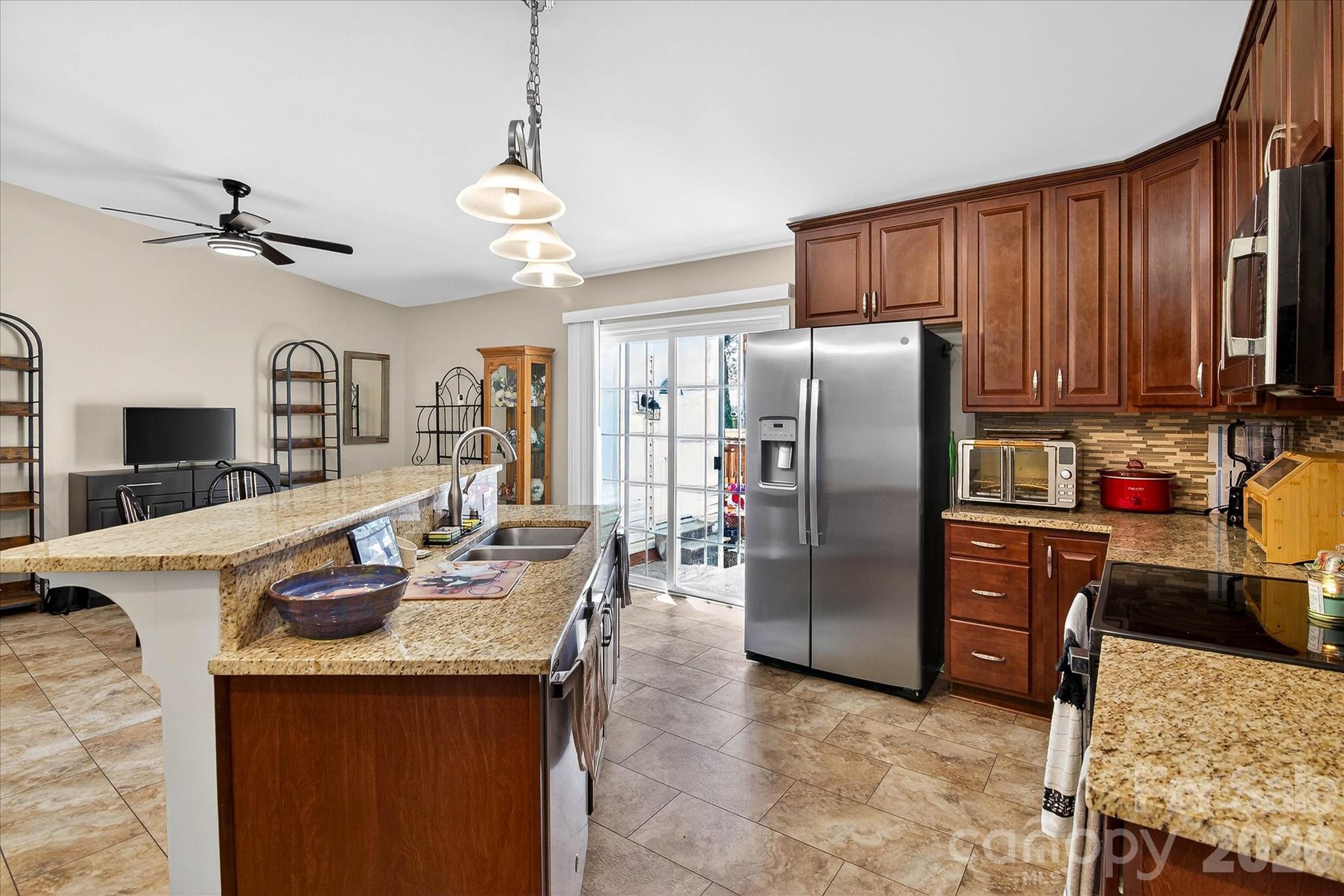 1217 Ebinport Road Property Photo 12
