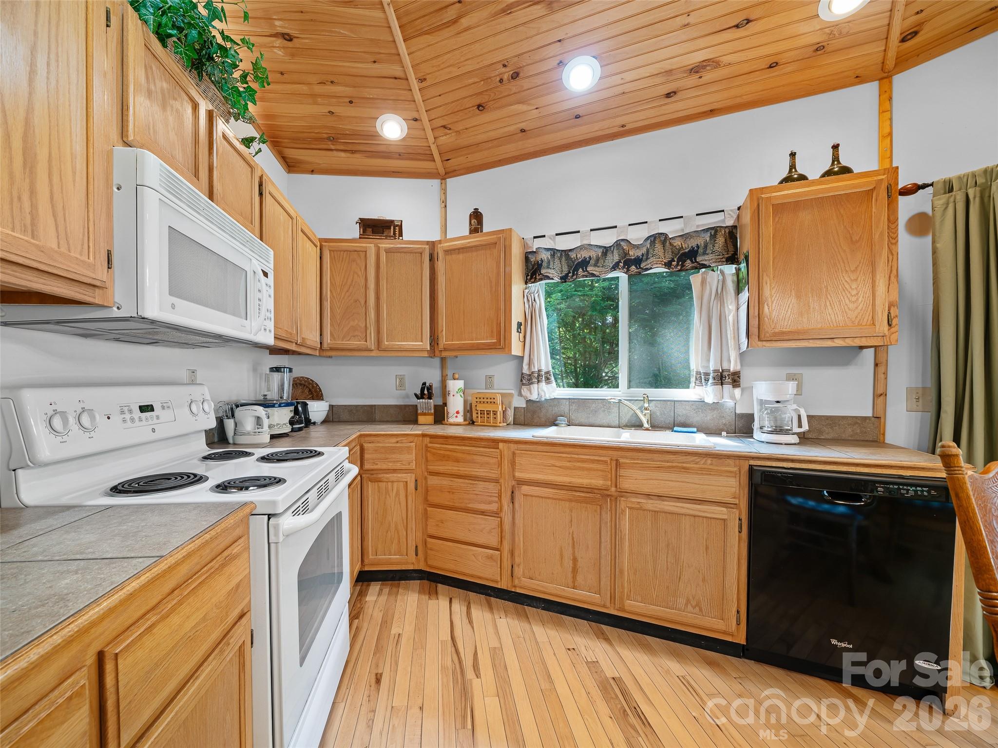 284 Simmons Ridge Road Property Photo 32