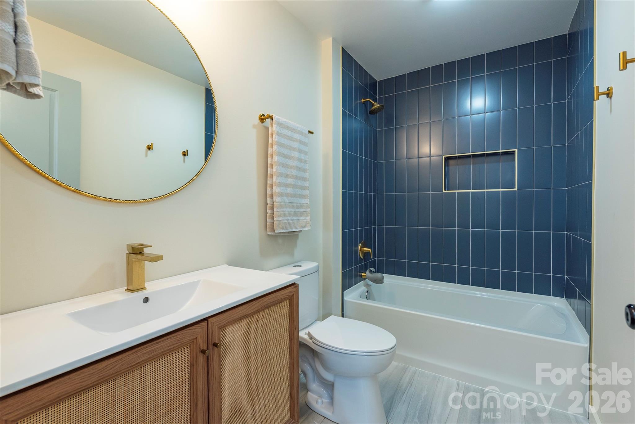 53 Vanderbilt Terrace Property Photo 24