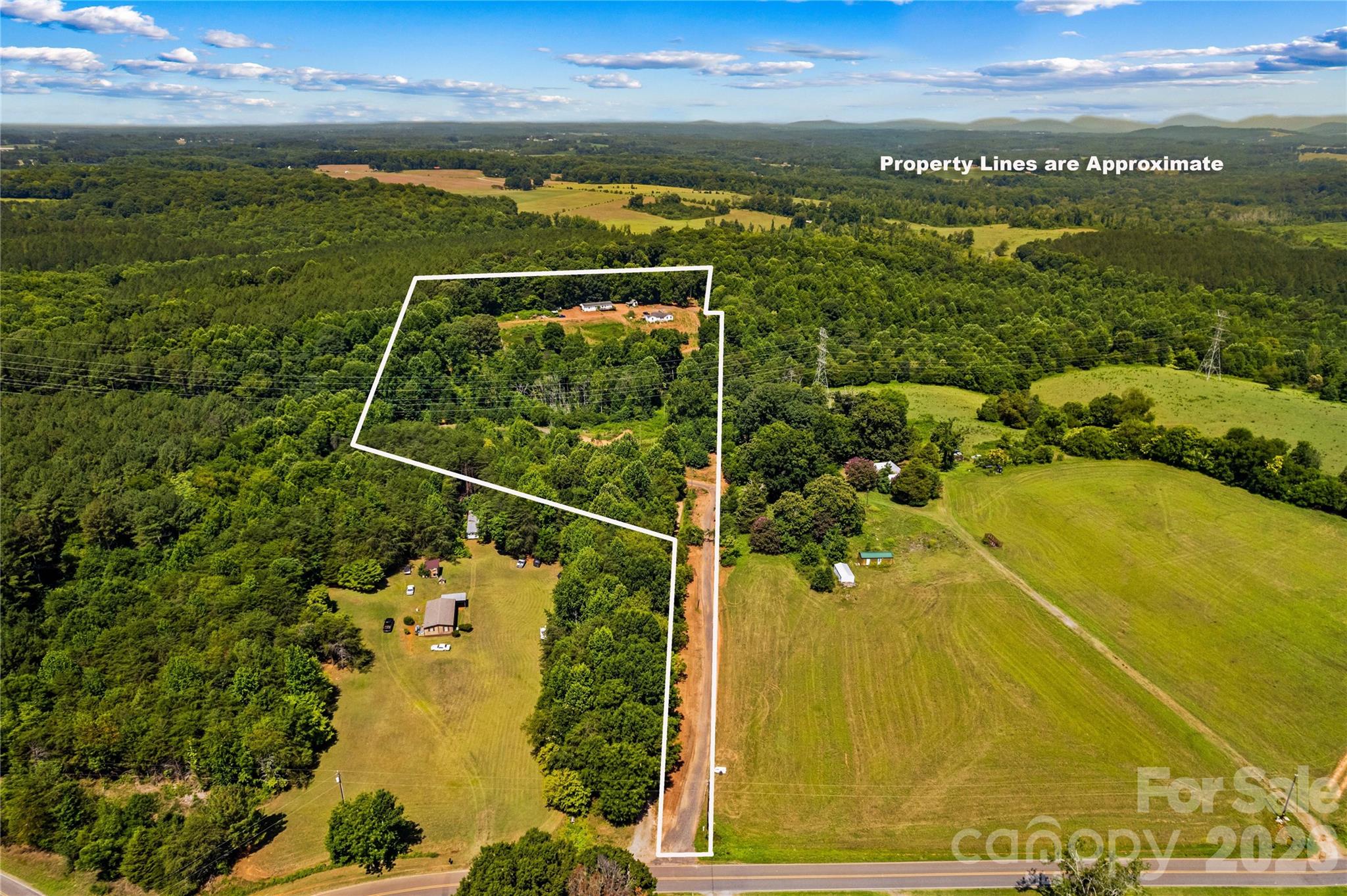 185 Jacobs Farm Lane Property Photo 14