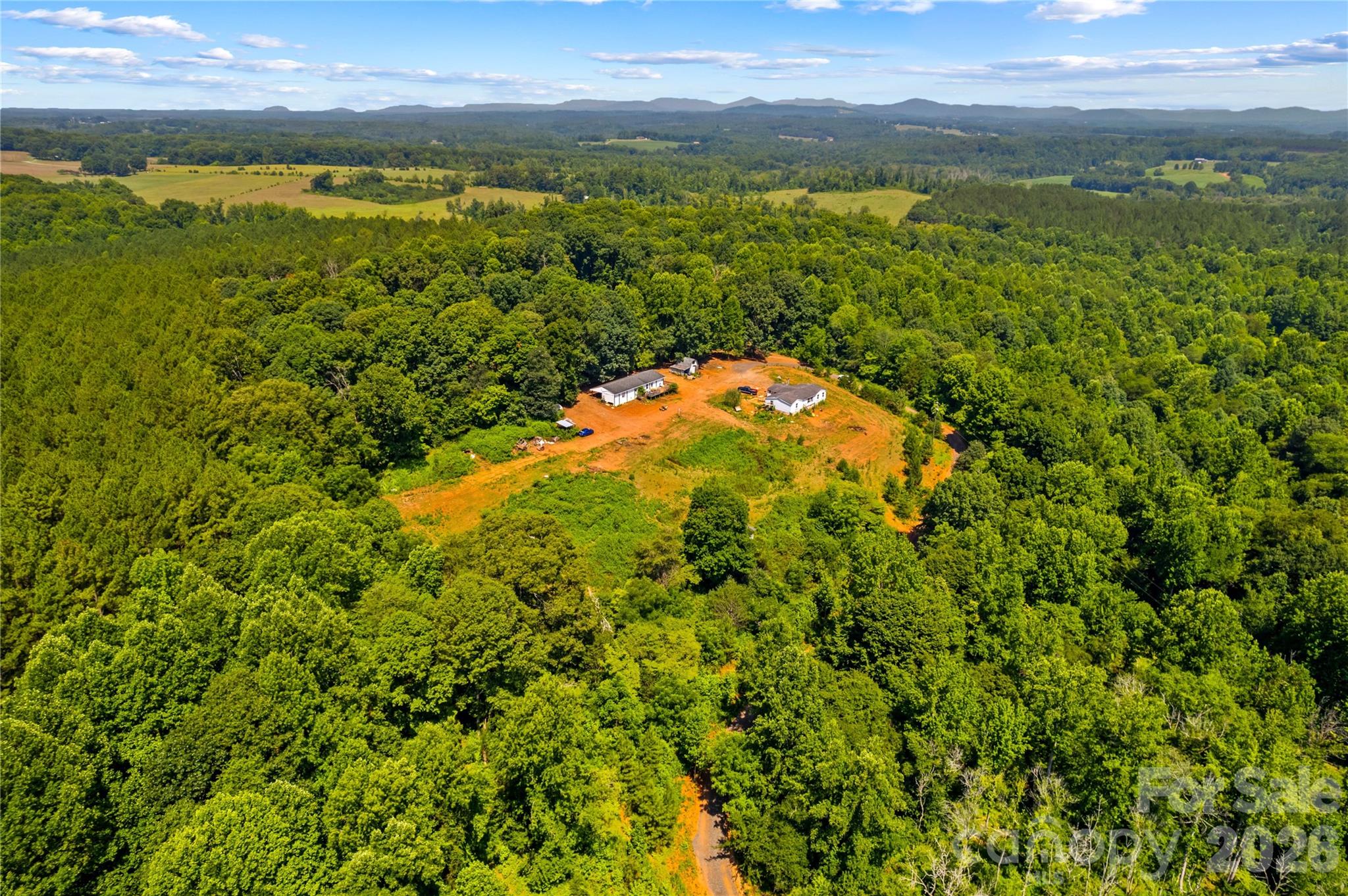 185 Jacobs Farm Lane Property Photo 19